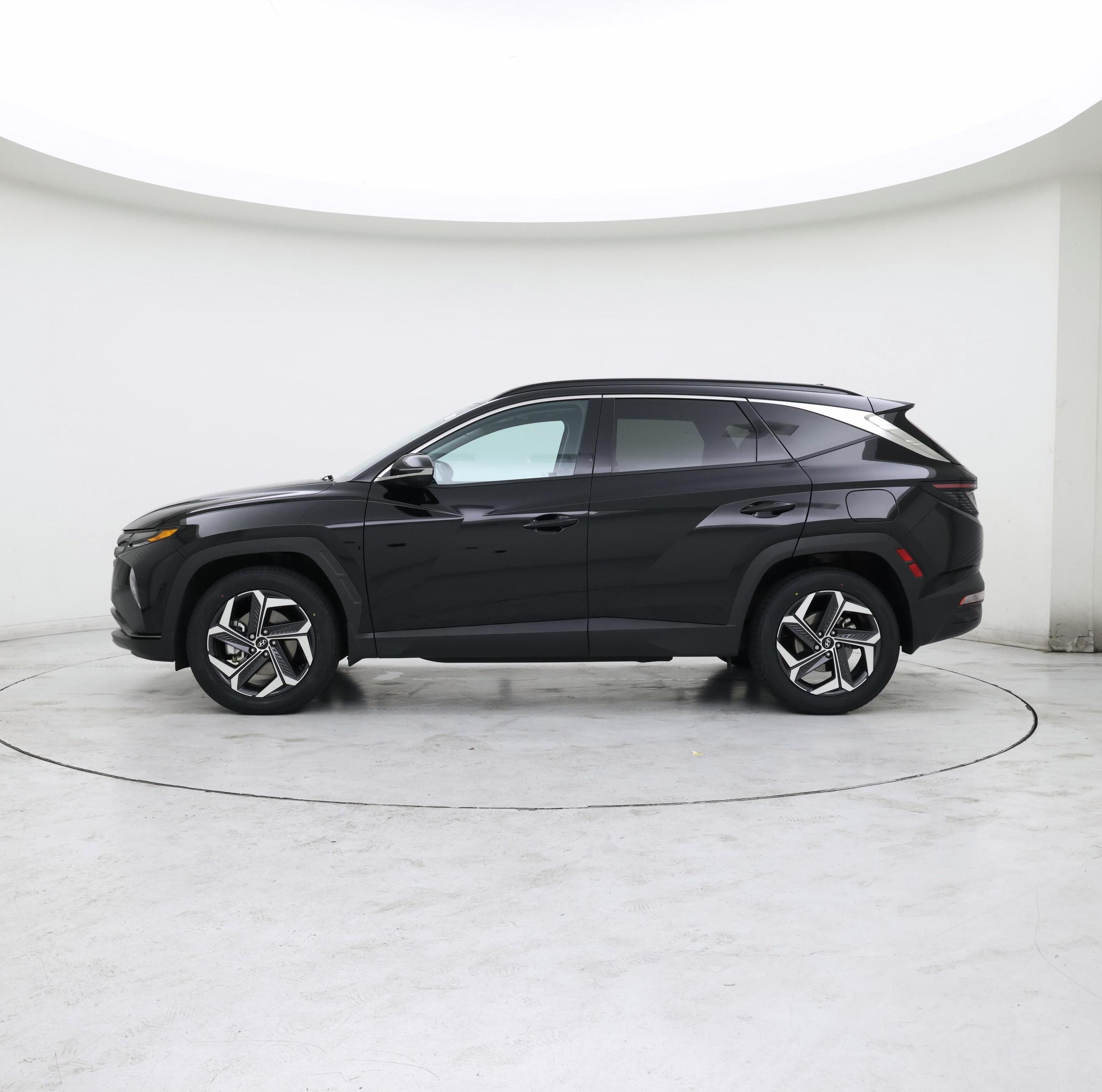 Thumbnail: 2022 Hyundai Tucson - 3