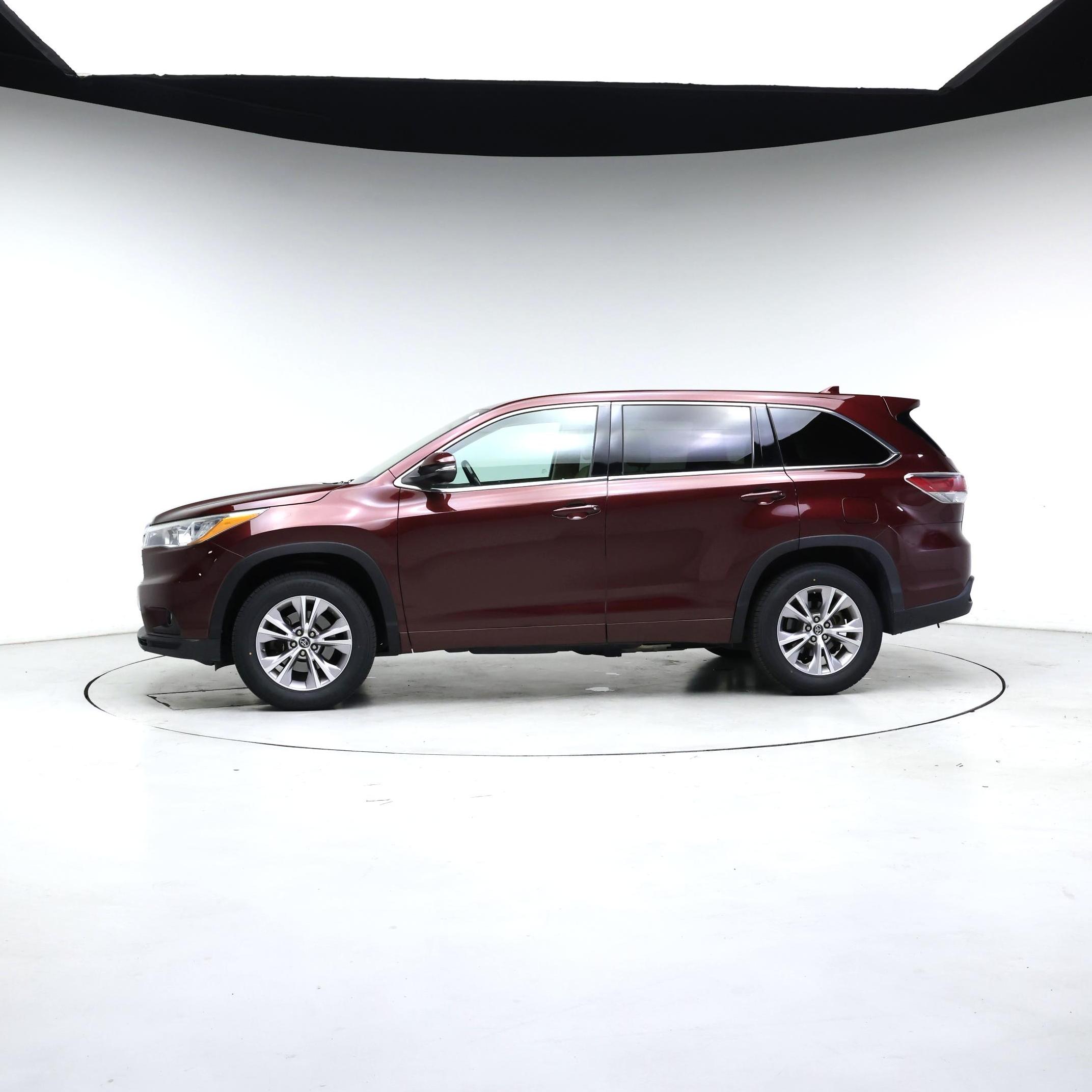 Thumbnail: 2016 Toyota Highlander - 3
