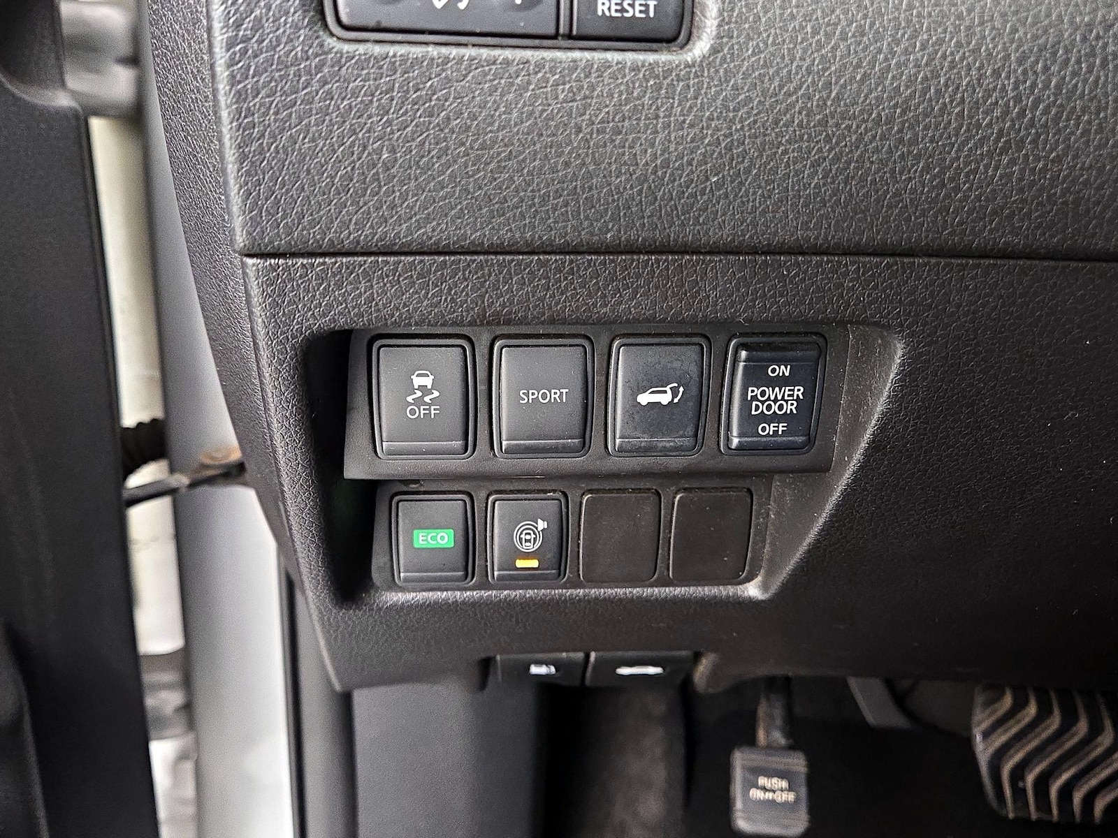 2016 Nissan Rogue SL - Photo 14