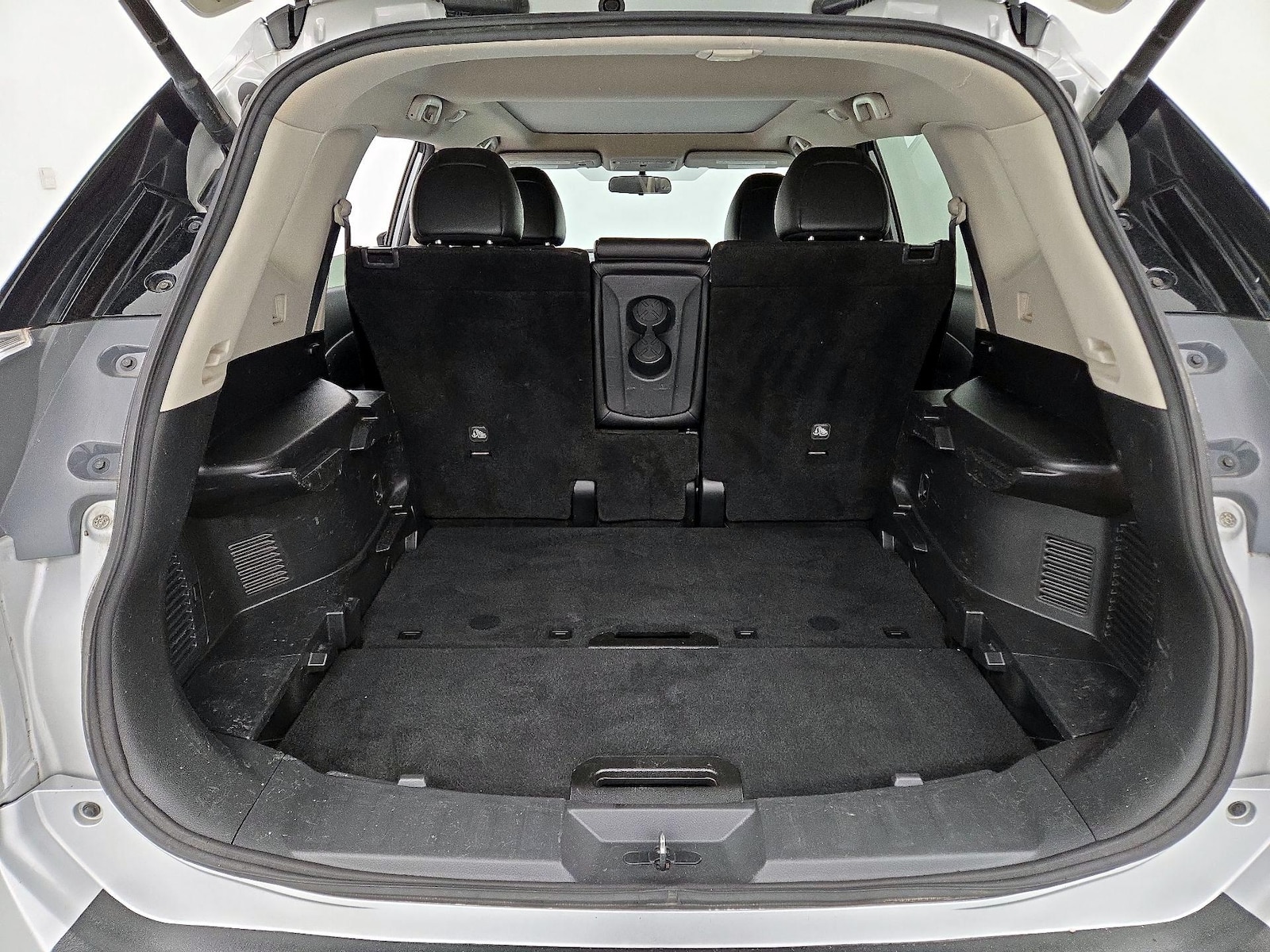 2016 Nissan Rogue SL - Photo 23