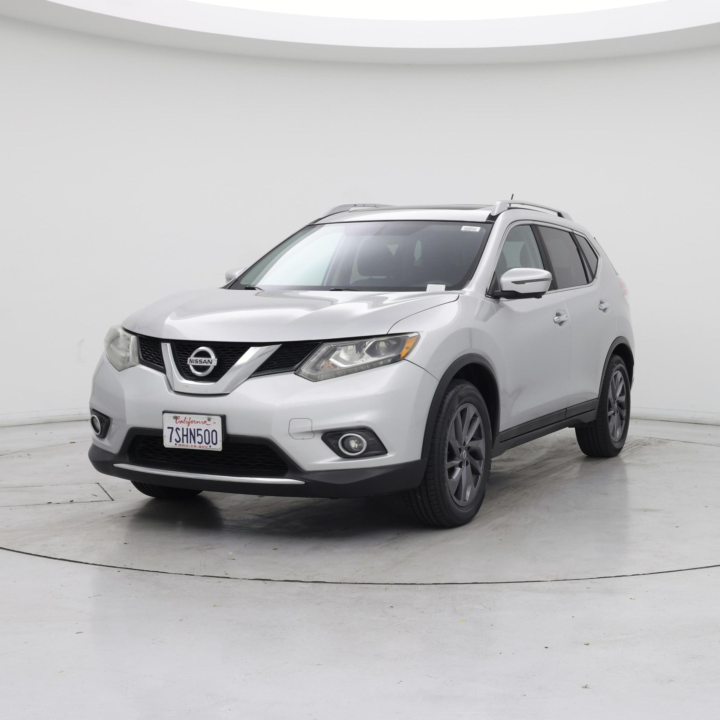 Thumbnail: 2016 Nissan Rogue - 4