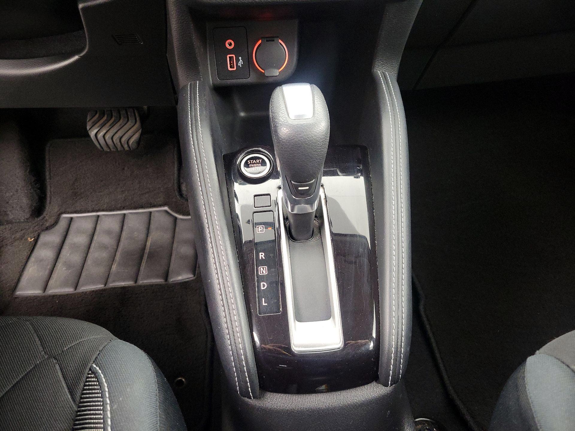 Thumbnail: 2019 Nissan Kicks - 16