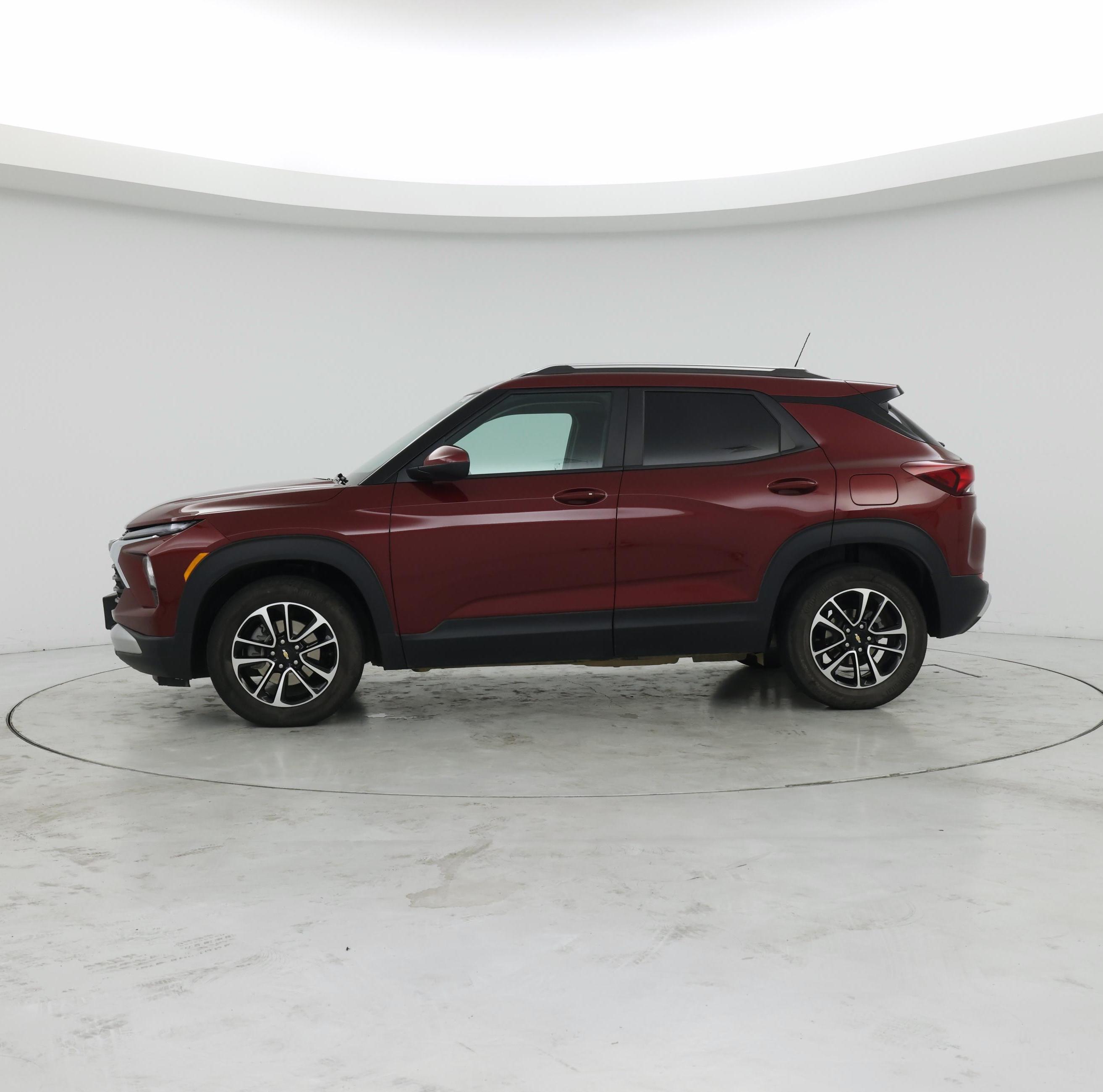 Thumbnail: 2025 Chevrolet TrailBlazer - 3