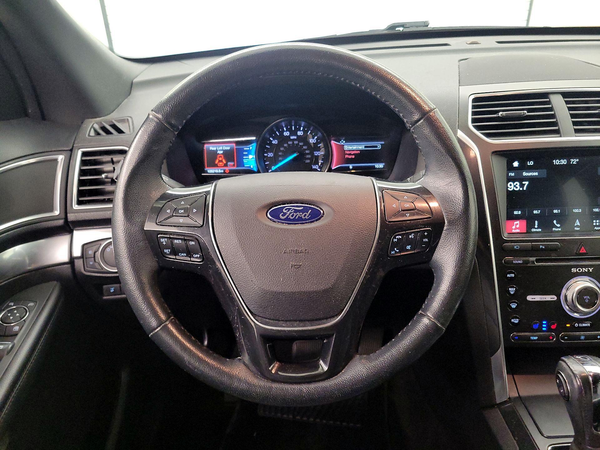 Thumbnail: 2018 Ford Explorer - 10