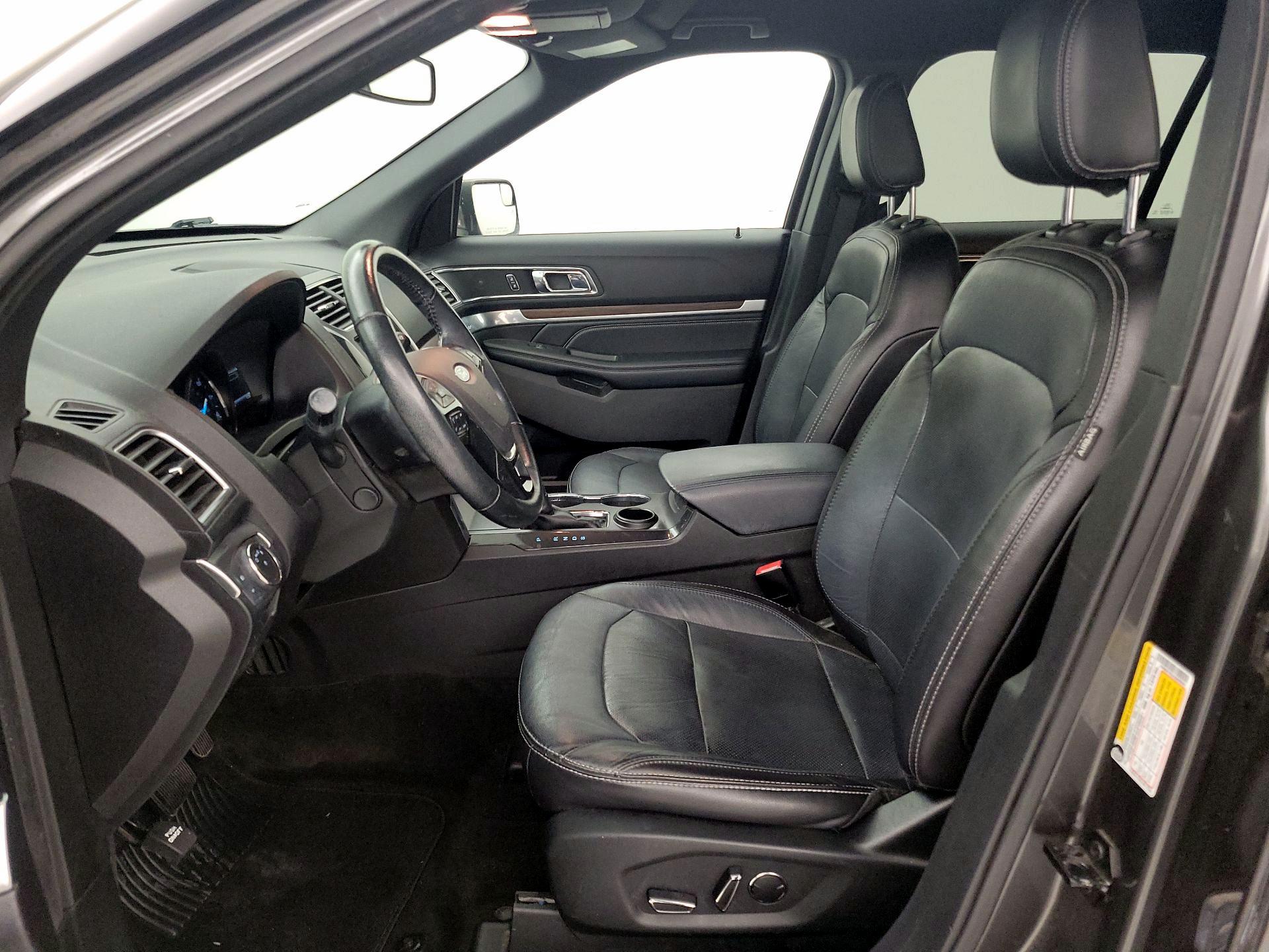 Thumbnail: 2018 Ford Explorer - 11