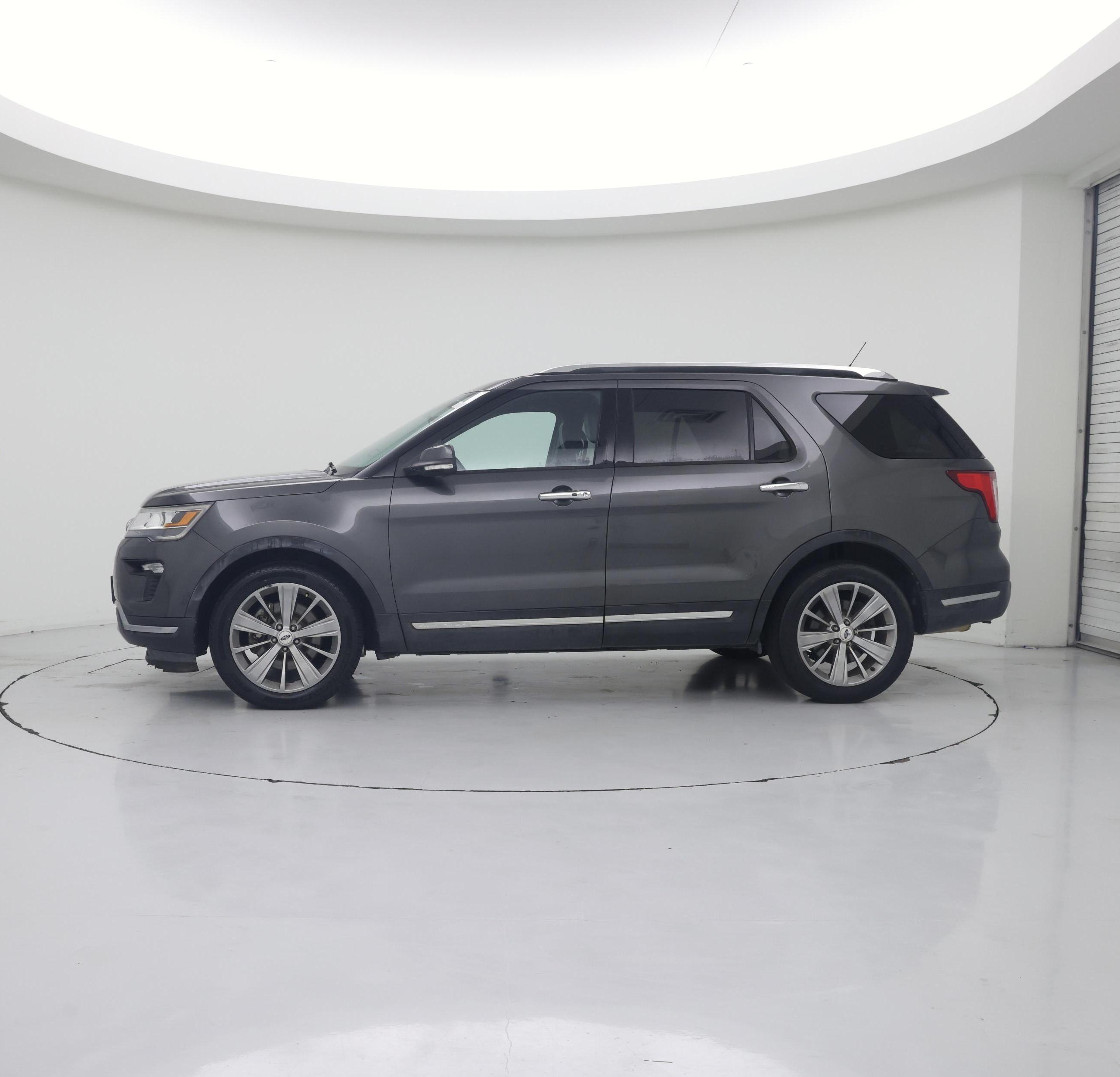 Thumbnail: 2018 Ford Explorer - 3