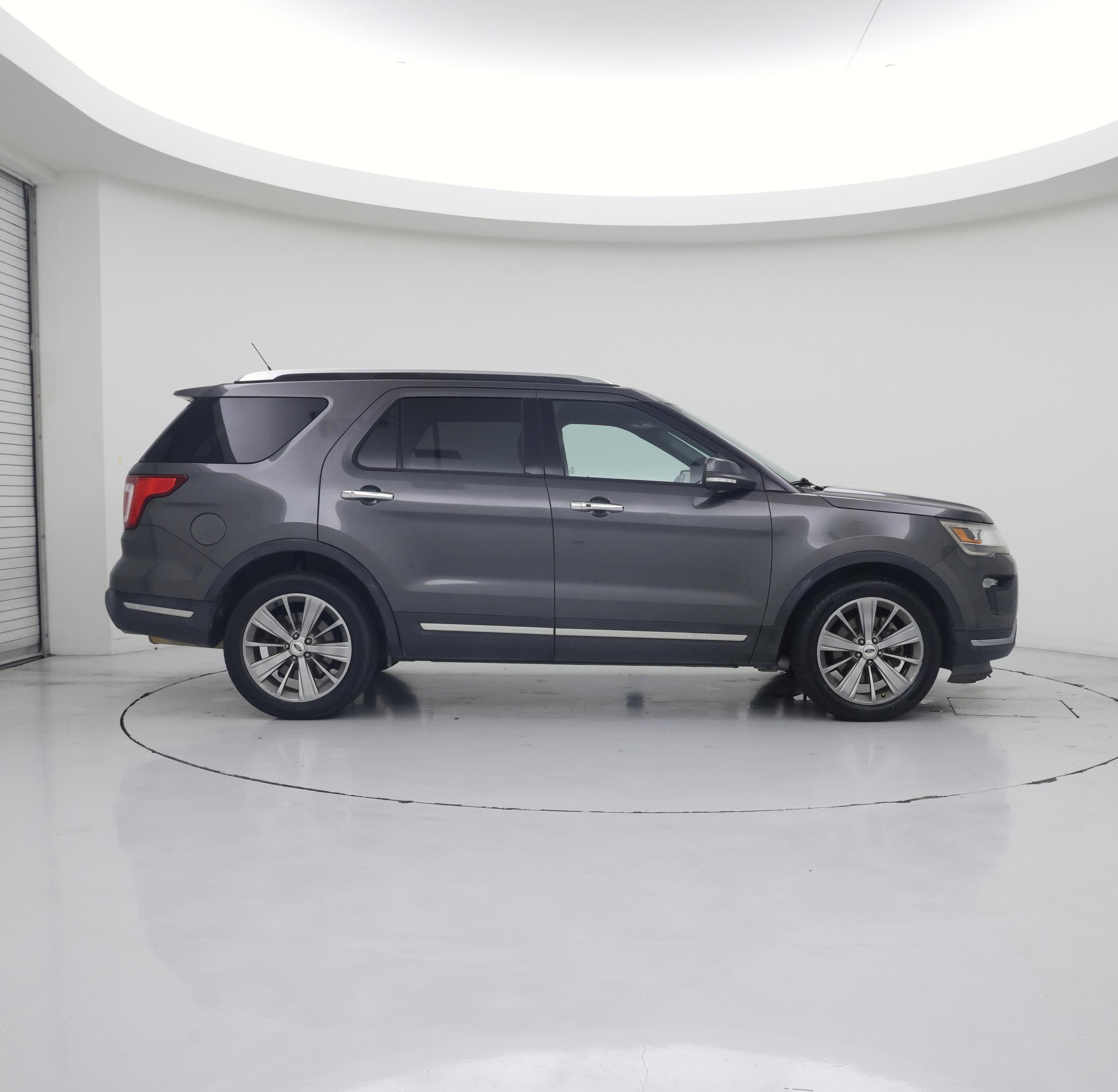 Thumbnail: 2018 Ford Explorer - 7