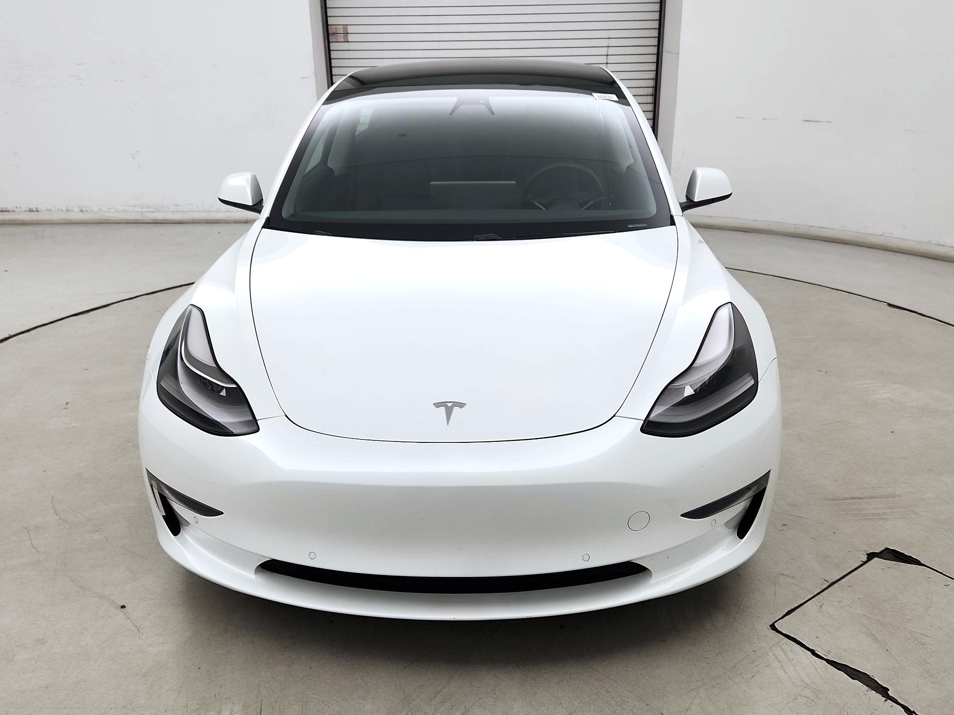 Thumbnail: 2021 Tesla Model 3 - 2