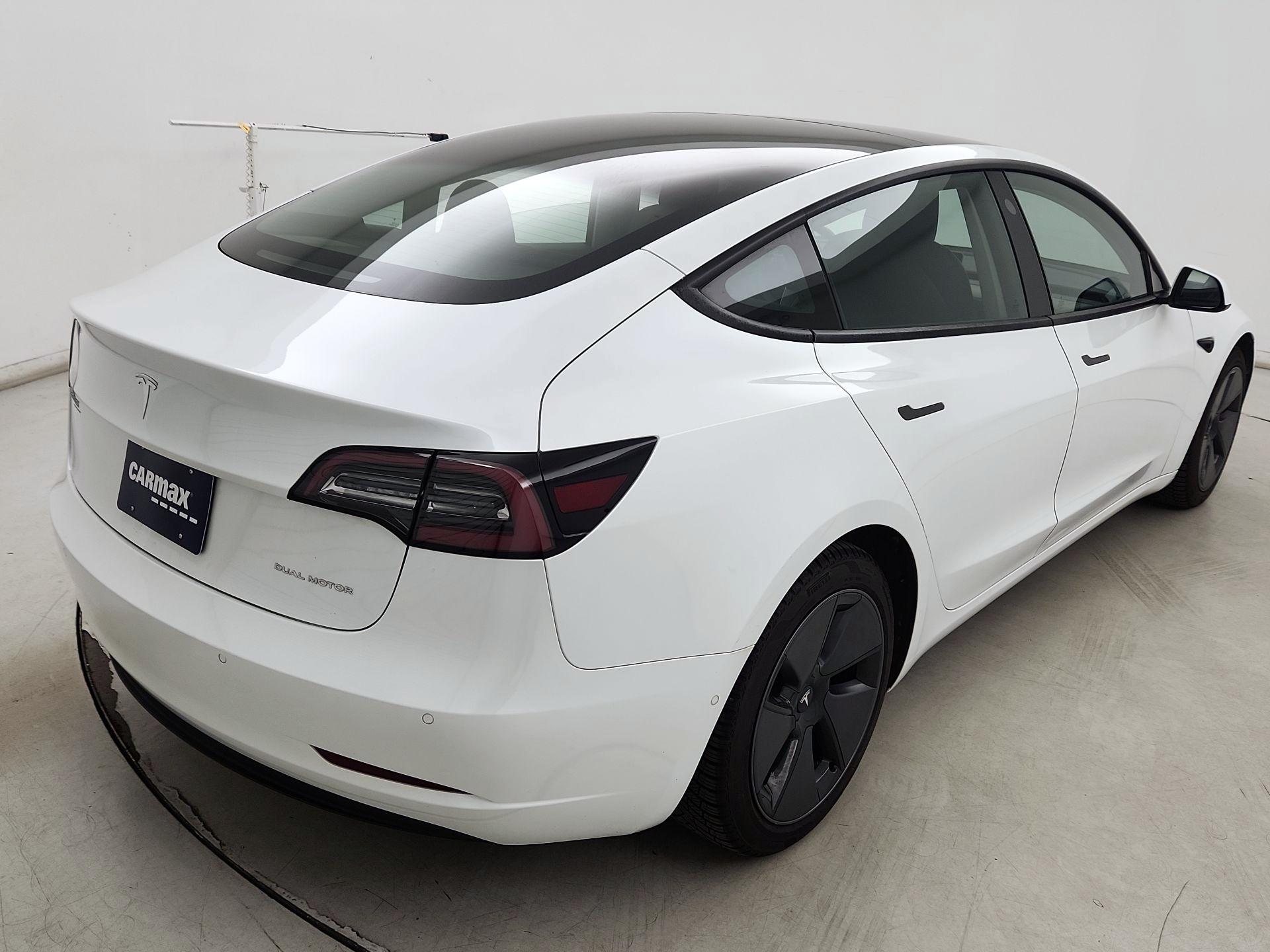 Thumbnail: 2021 Tesla Model 3 - 5