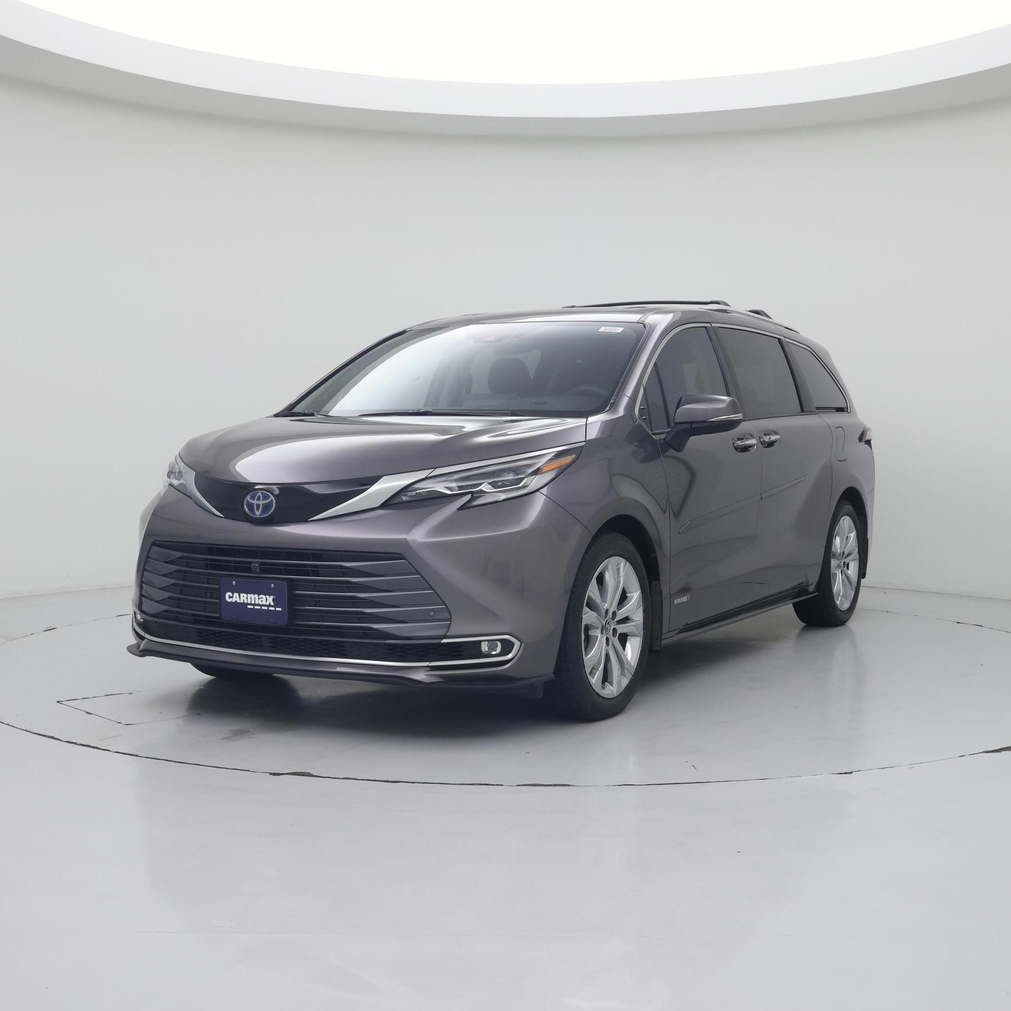 Thumbnail: 2021 Toyota Sienna - 4
