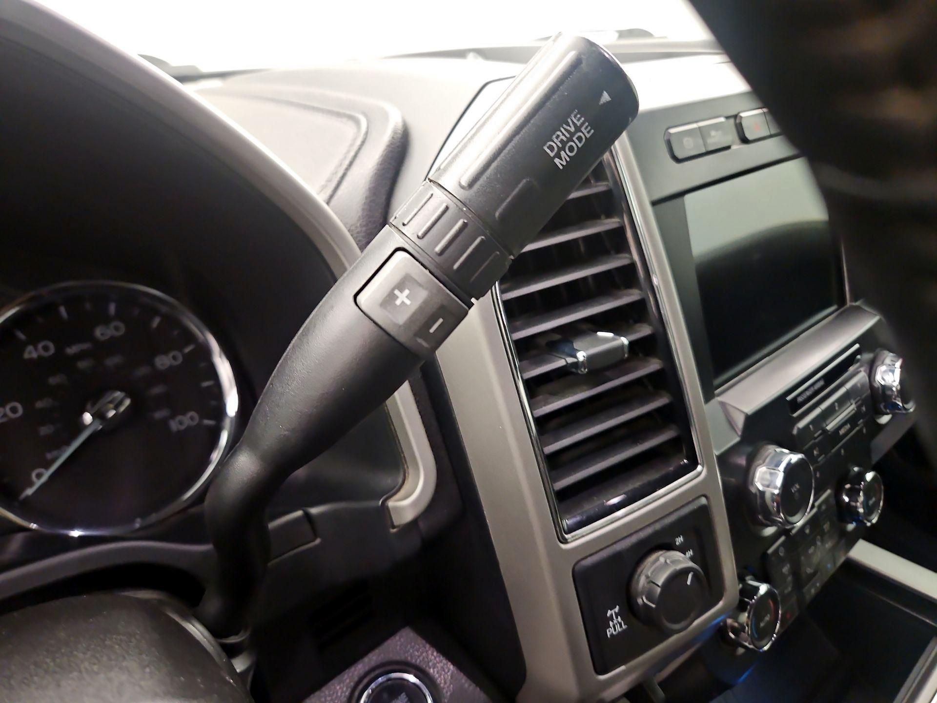 Thumbnail: 2021 Ford F-350 - 16
