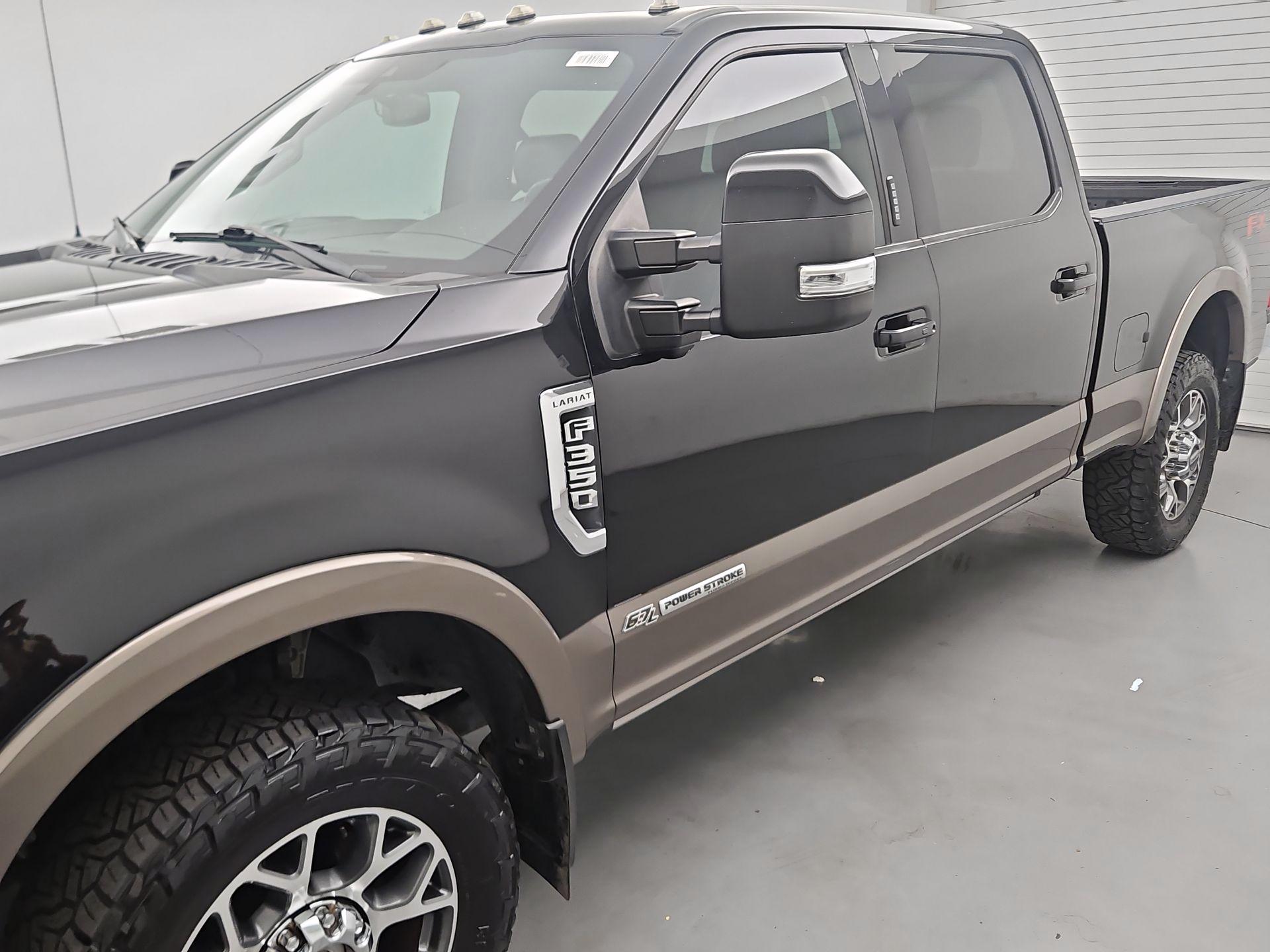 Thumbnail: 2021 Ford F-350 - 3