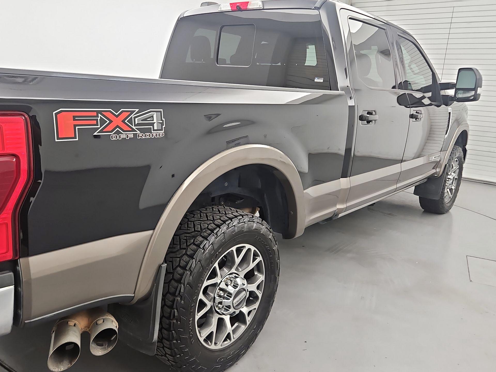 Thumbnail: 2021 Ford F-350 - 5