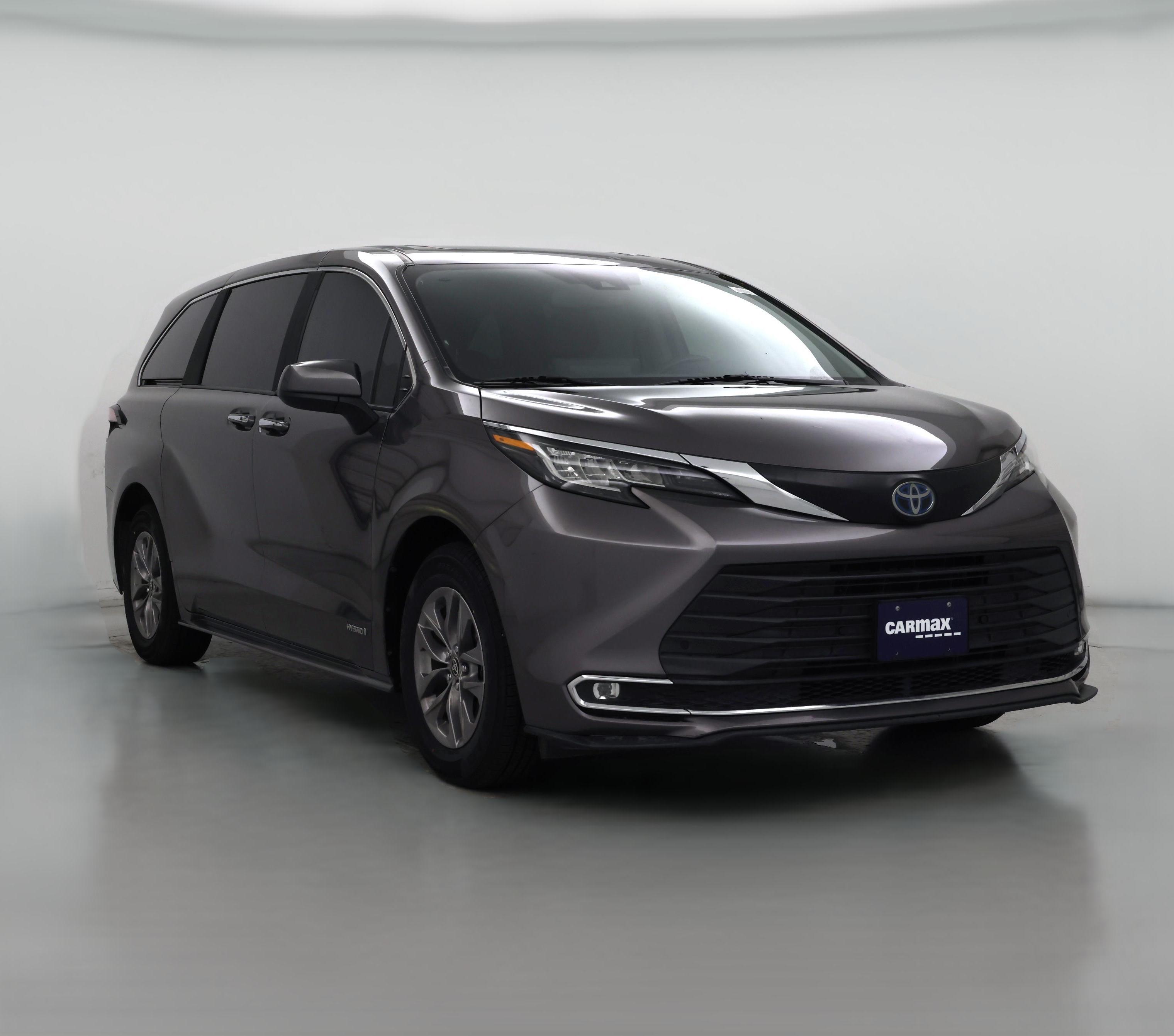 Thumbnail: 2021 Toyota Sienna - 1