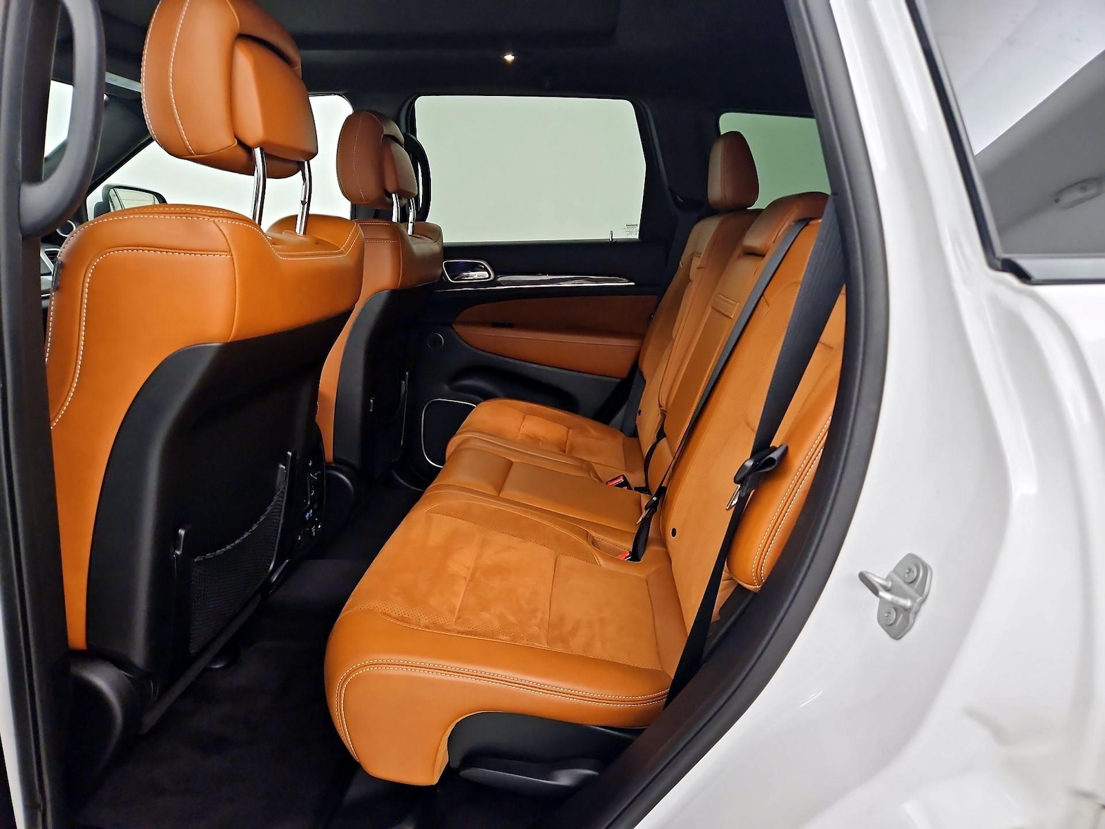 2017 Jeep Grand Cherokee SRT - Photo 22
