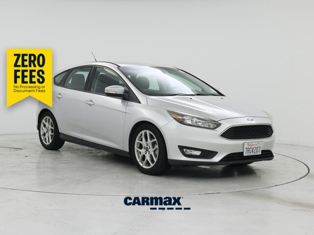 Silver 2015 Ford Focus Hatchback Front-Wheel Drive Automatic