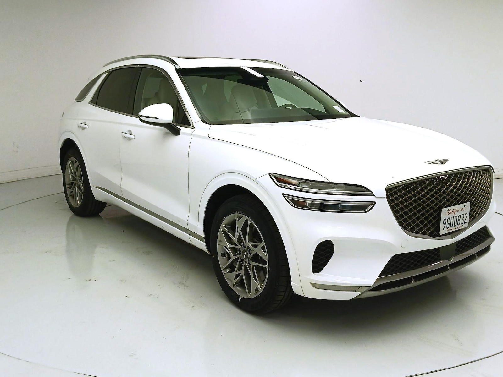 2023 GENESIS GV70