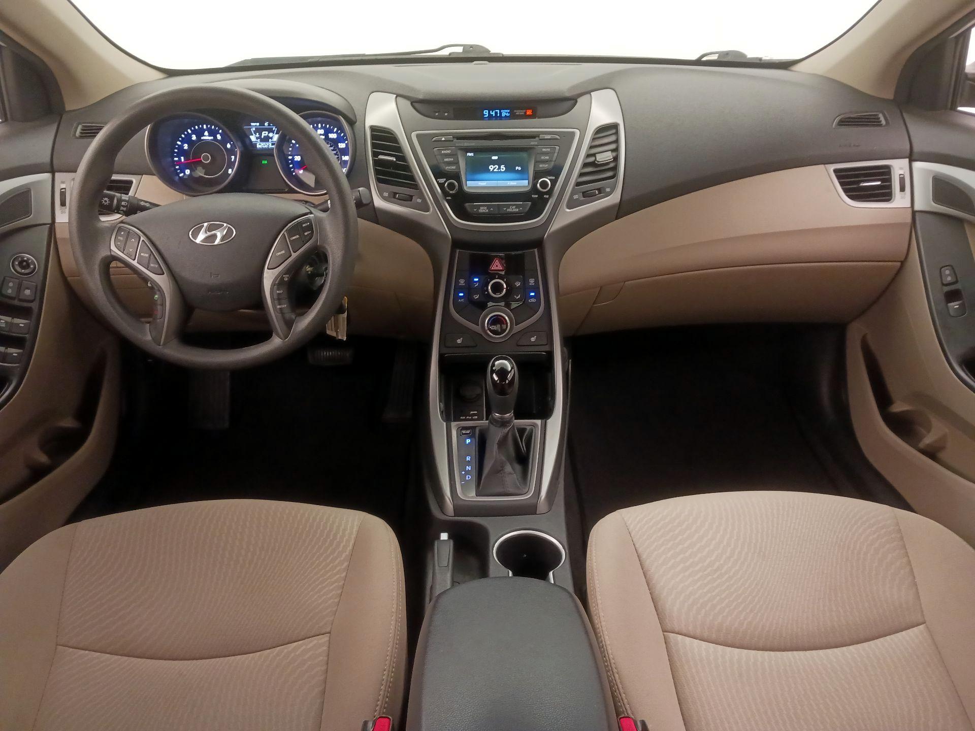 Thumbnail: 2014 Hyundai Elantra - 9