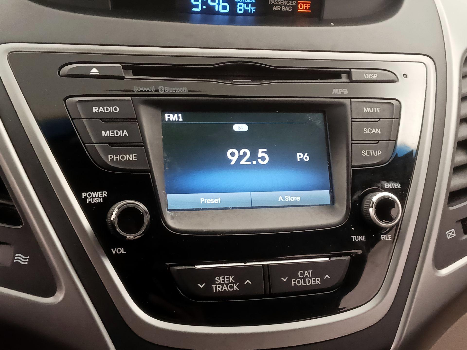 Thumbnail: 2014 Hyundai Elantra - 15
