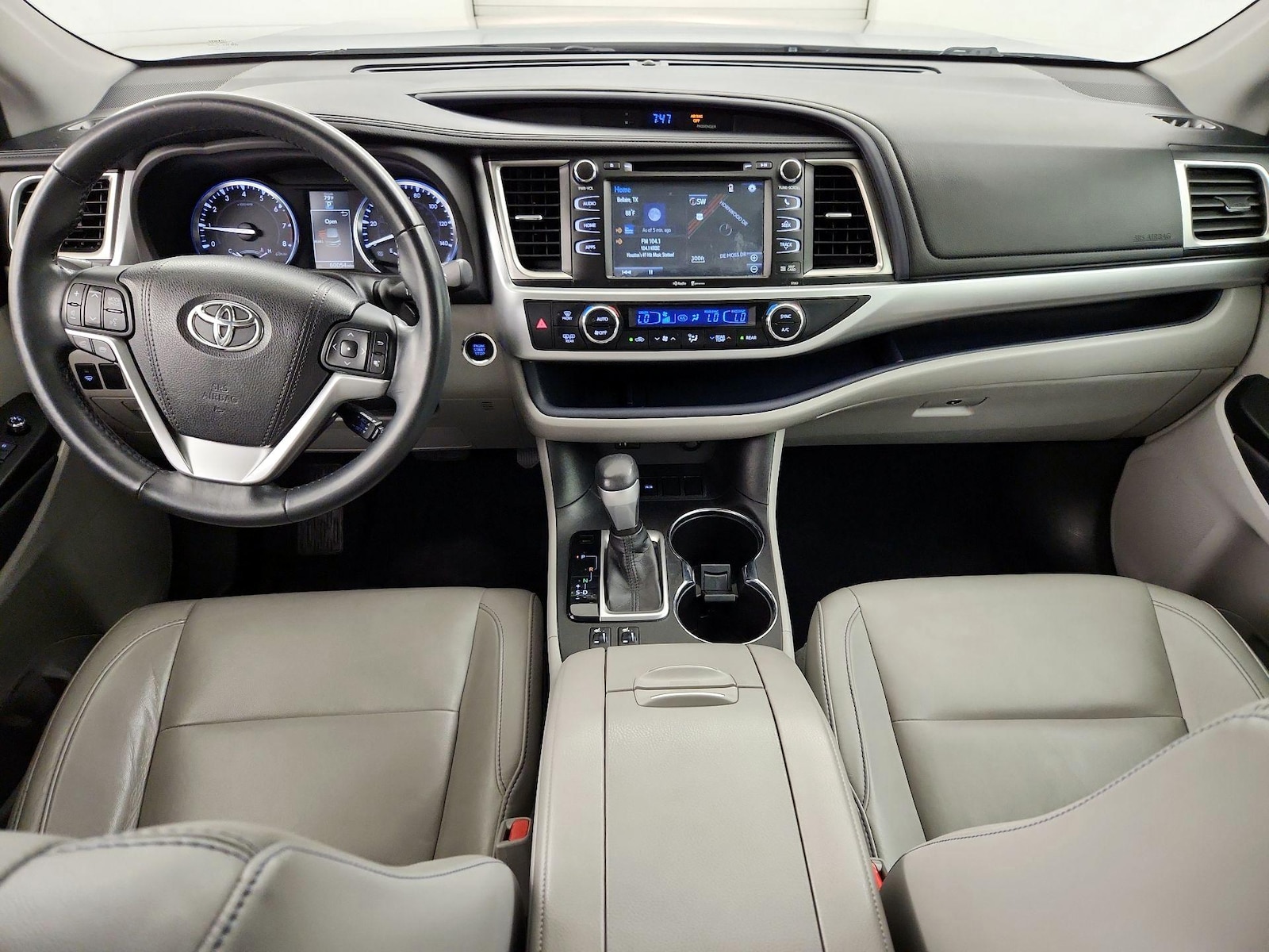 2015 Toyota Highlander XLE - Photo 10