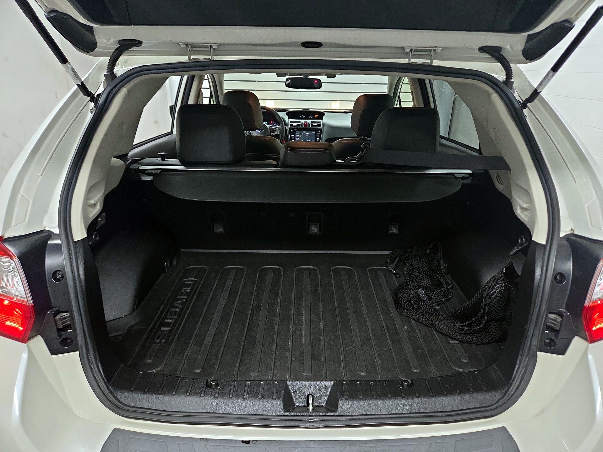 Thumbnail: 2016 Subaru XV Crosstrek - 15