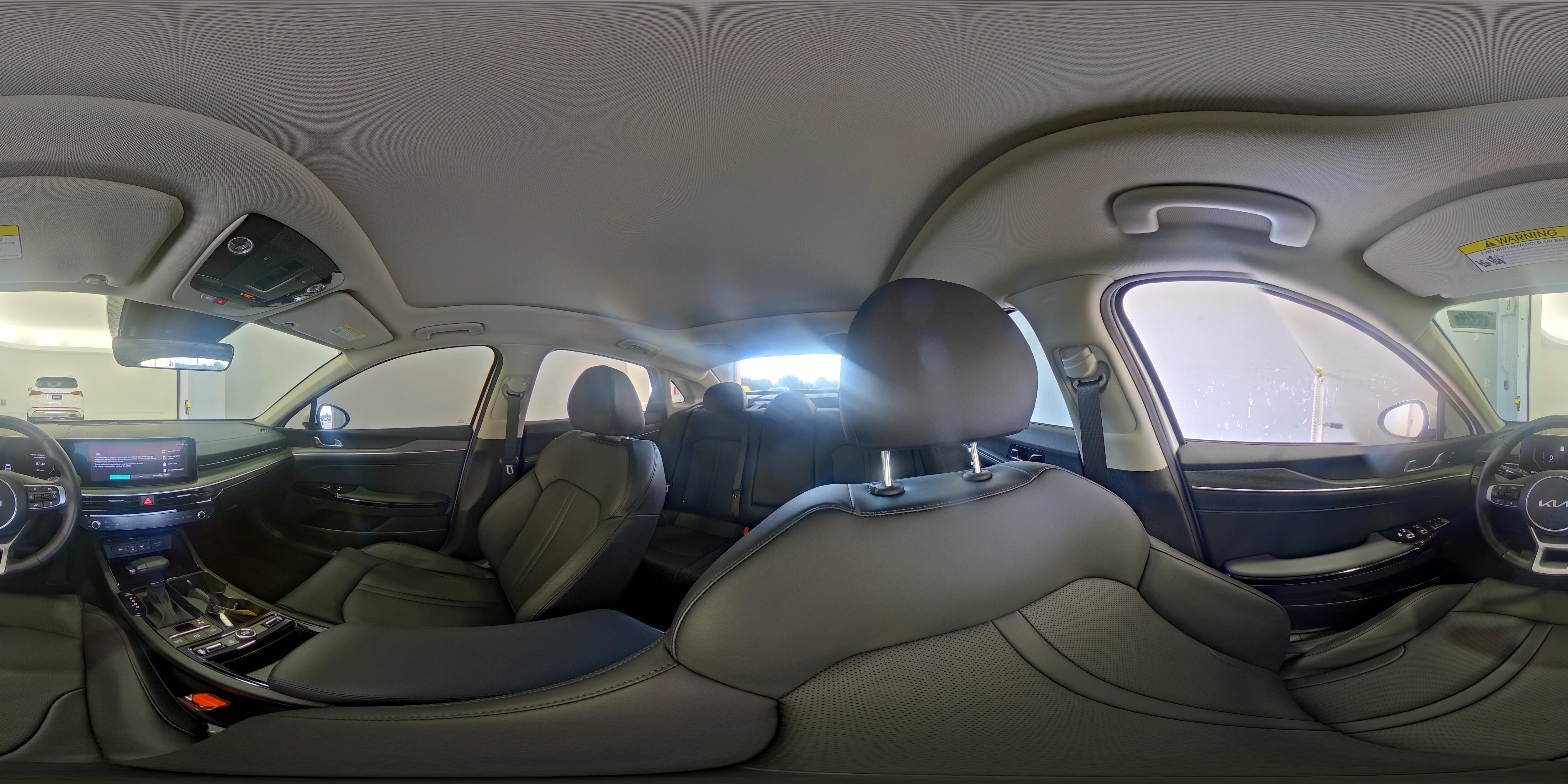 2025 Kia K5 EX - Photo 24