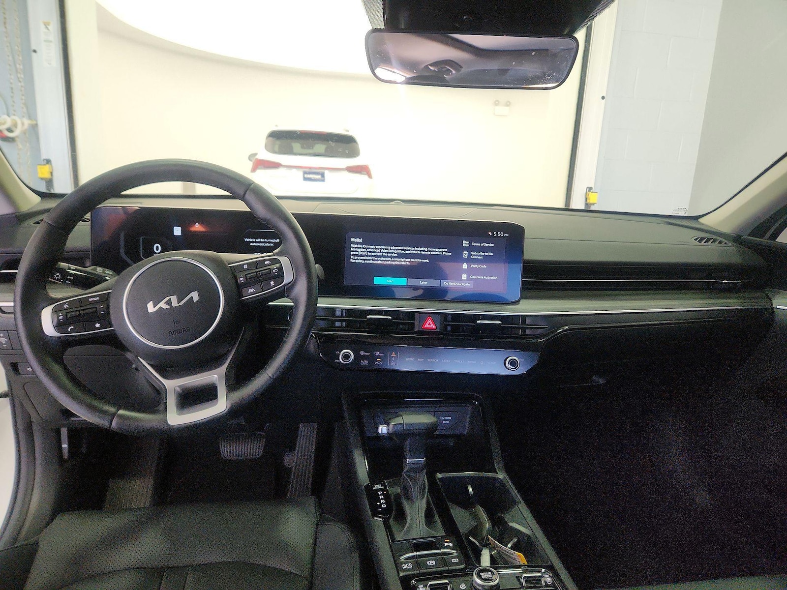 2025 Kia K5 EX - Photo 10