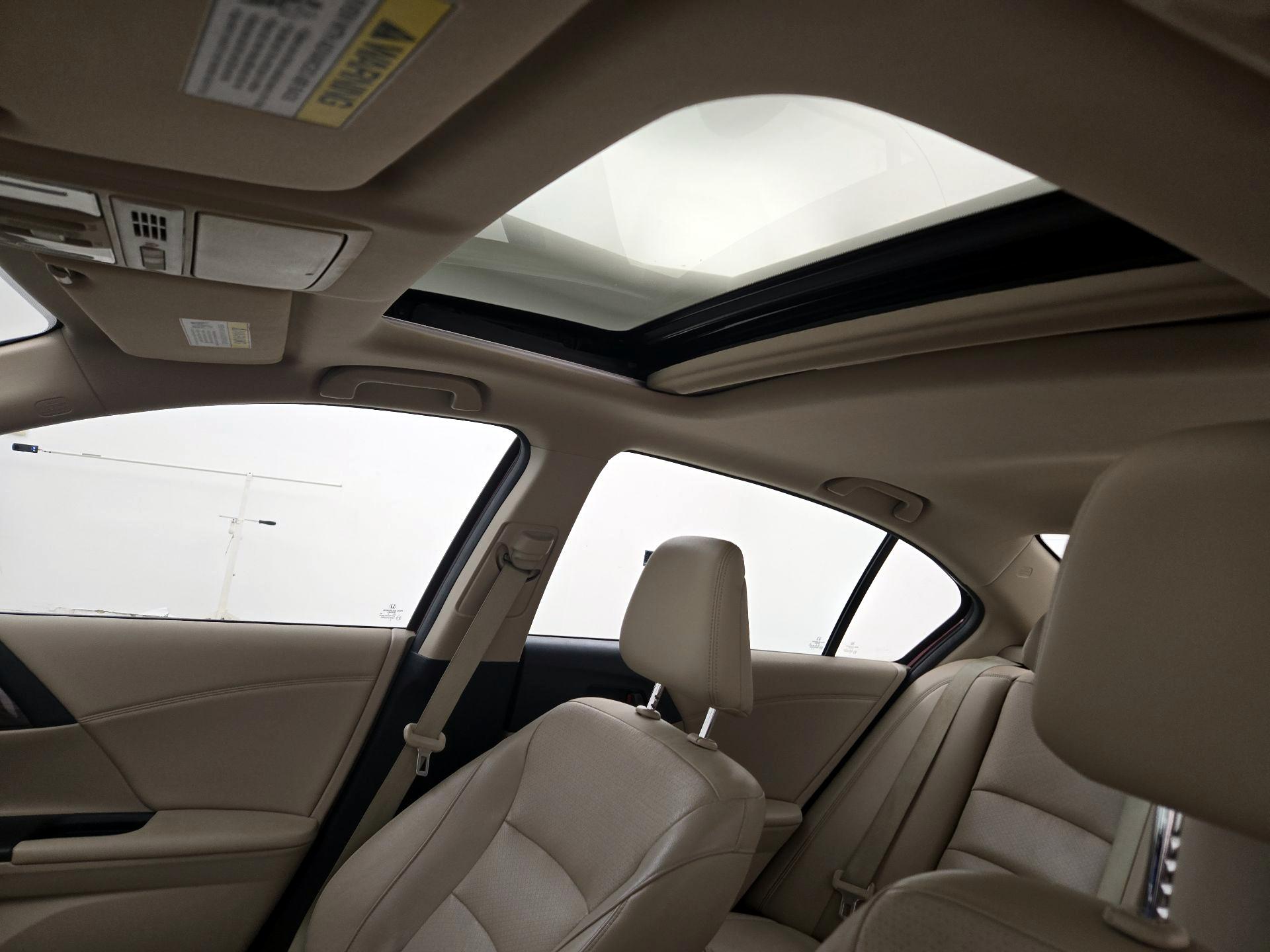 Thumbnail: 2016 Honda Accord - 20