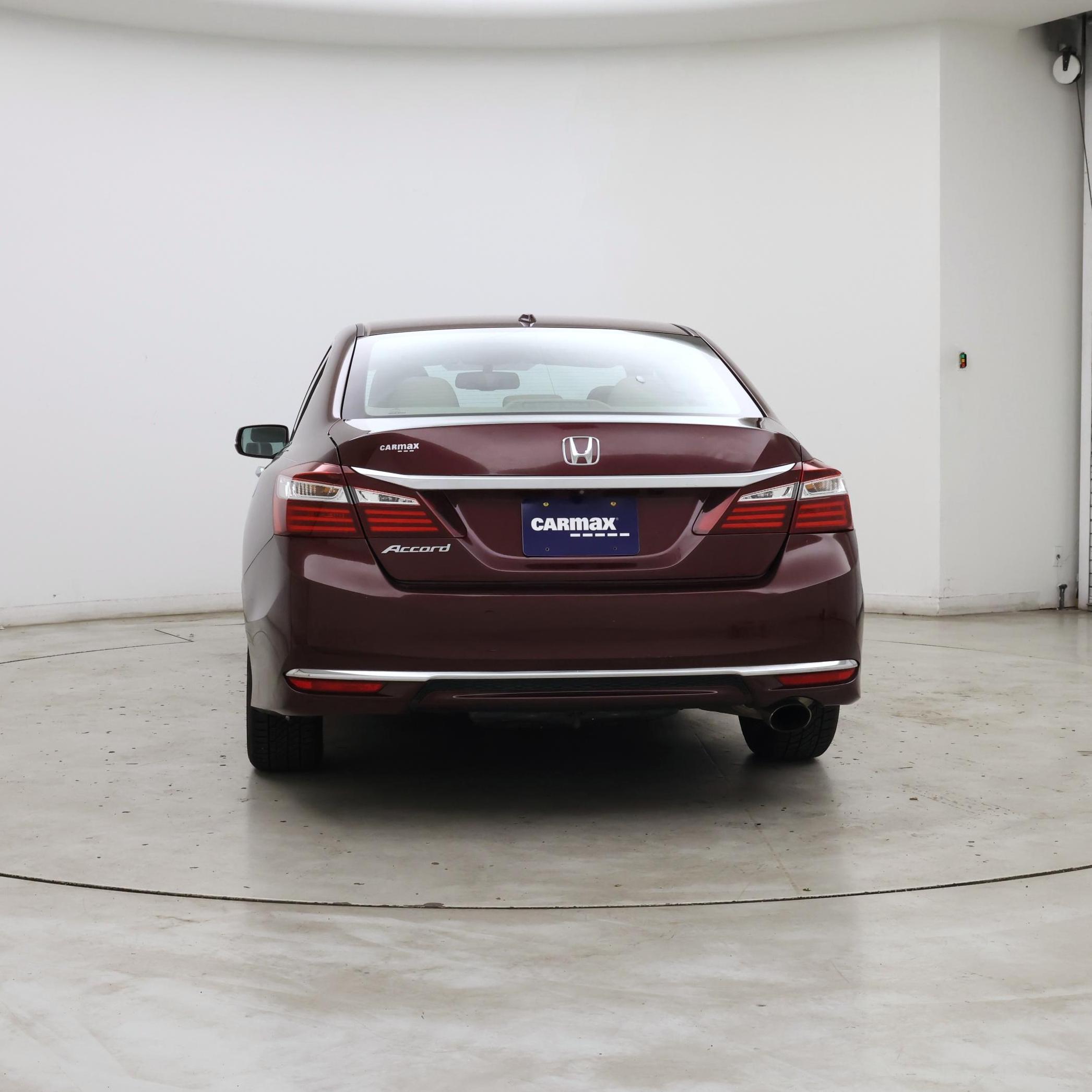 Thumbnail: 2016 Honda Accord - 6