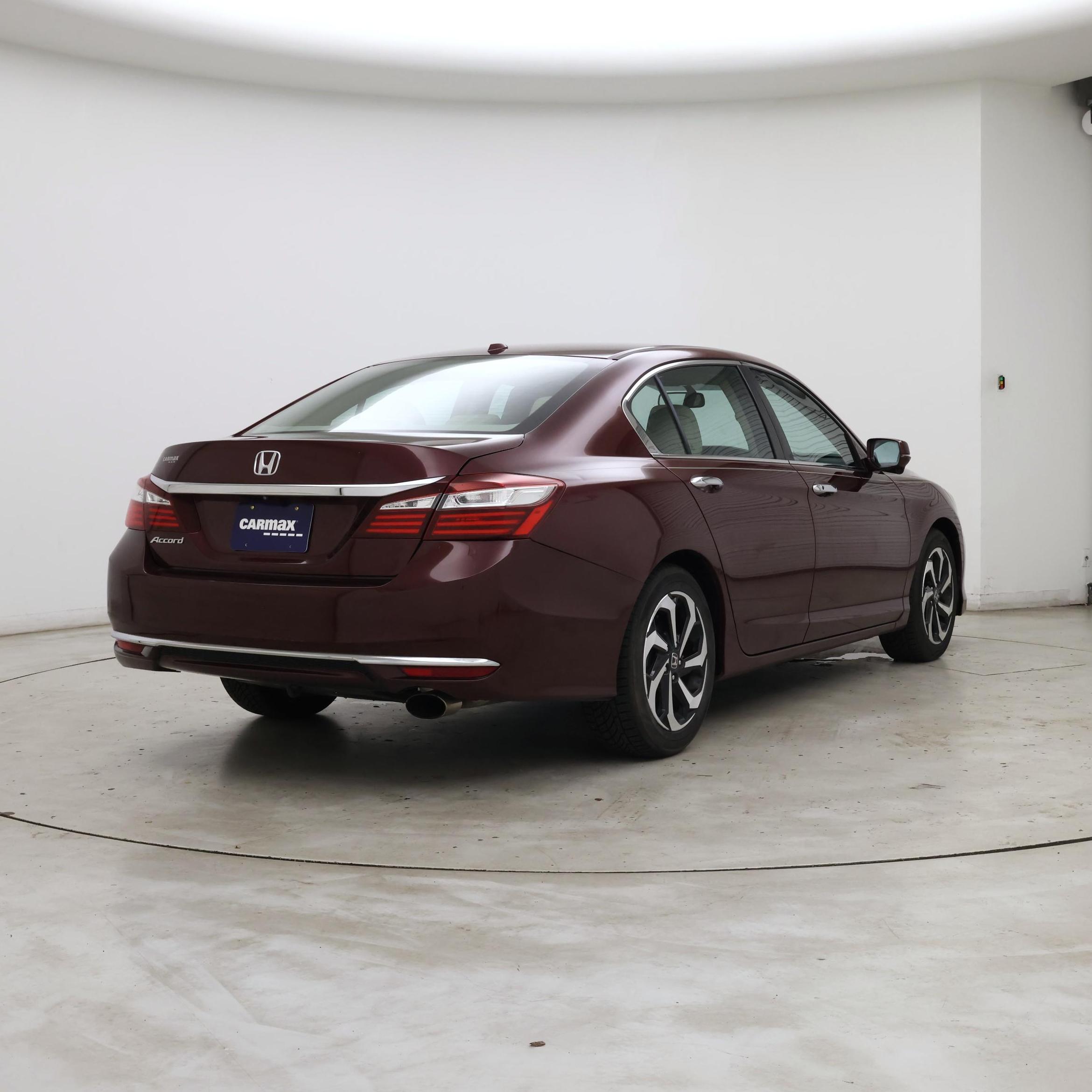 Thumbnail: 2016 Honda Accord - 8