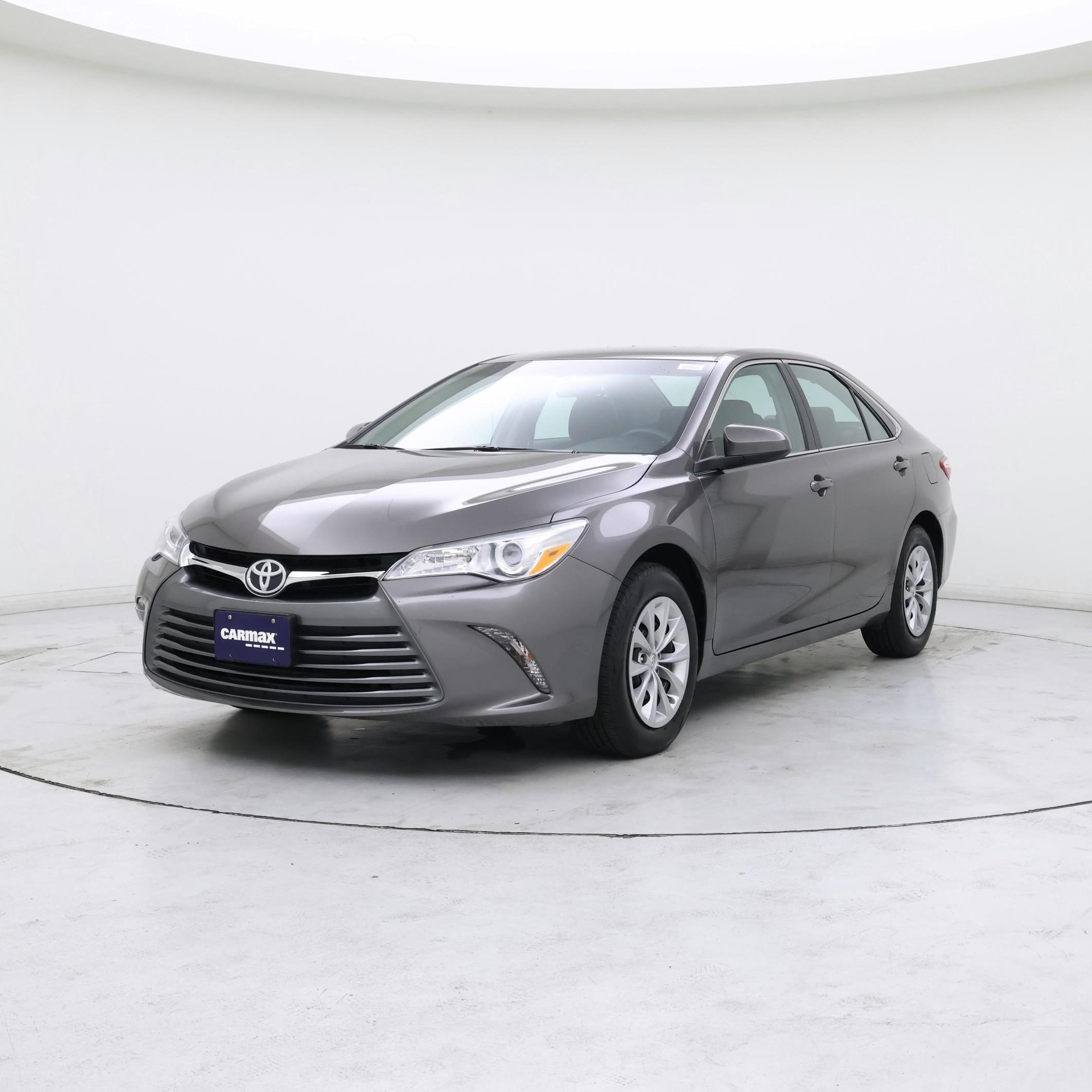 Thumbnail: 2017 Toyota Camry - 4