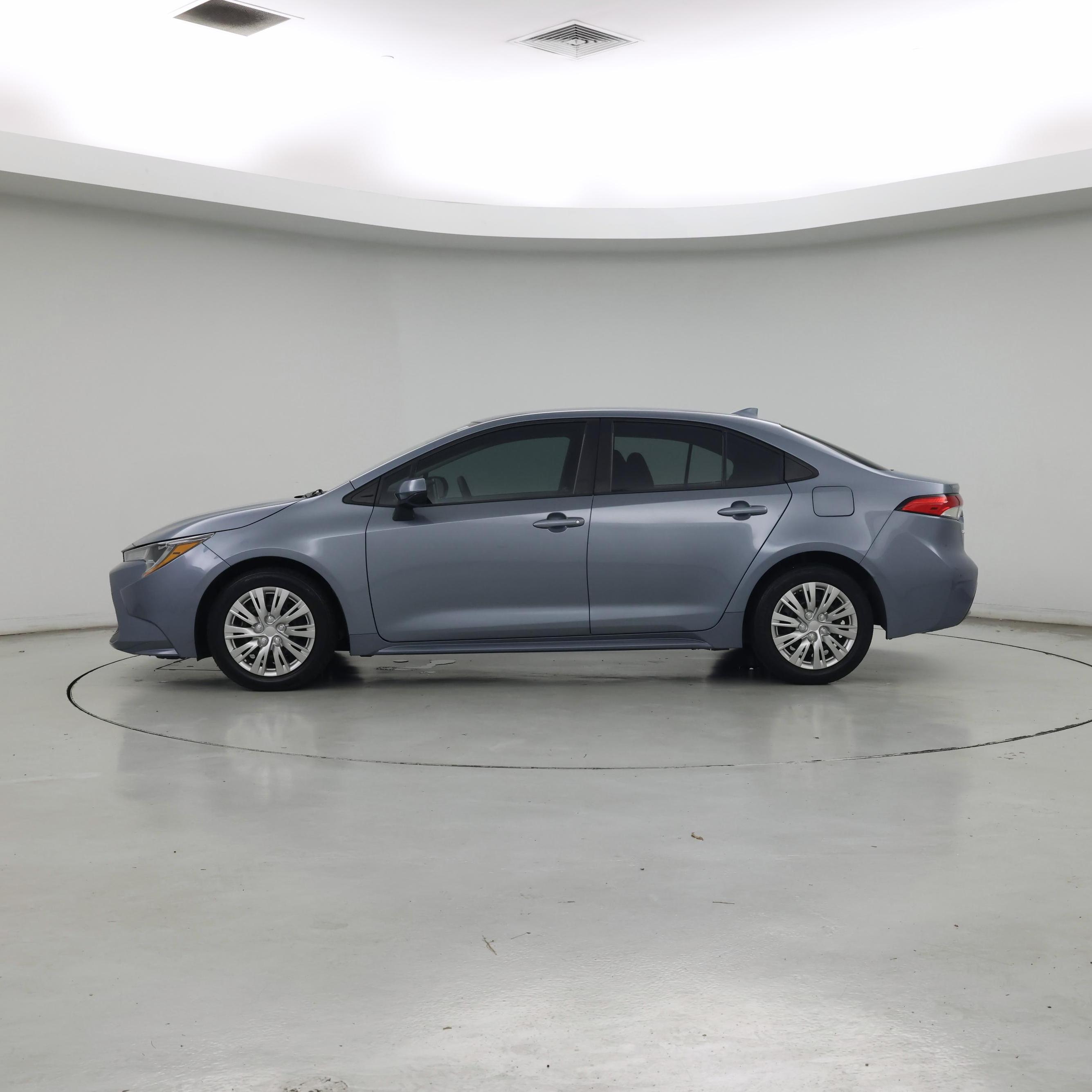 Thumbnail: 2020 Toyota Corolla - 3