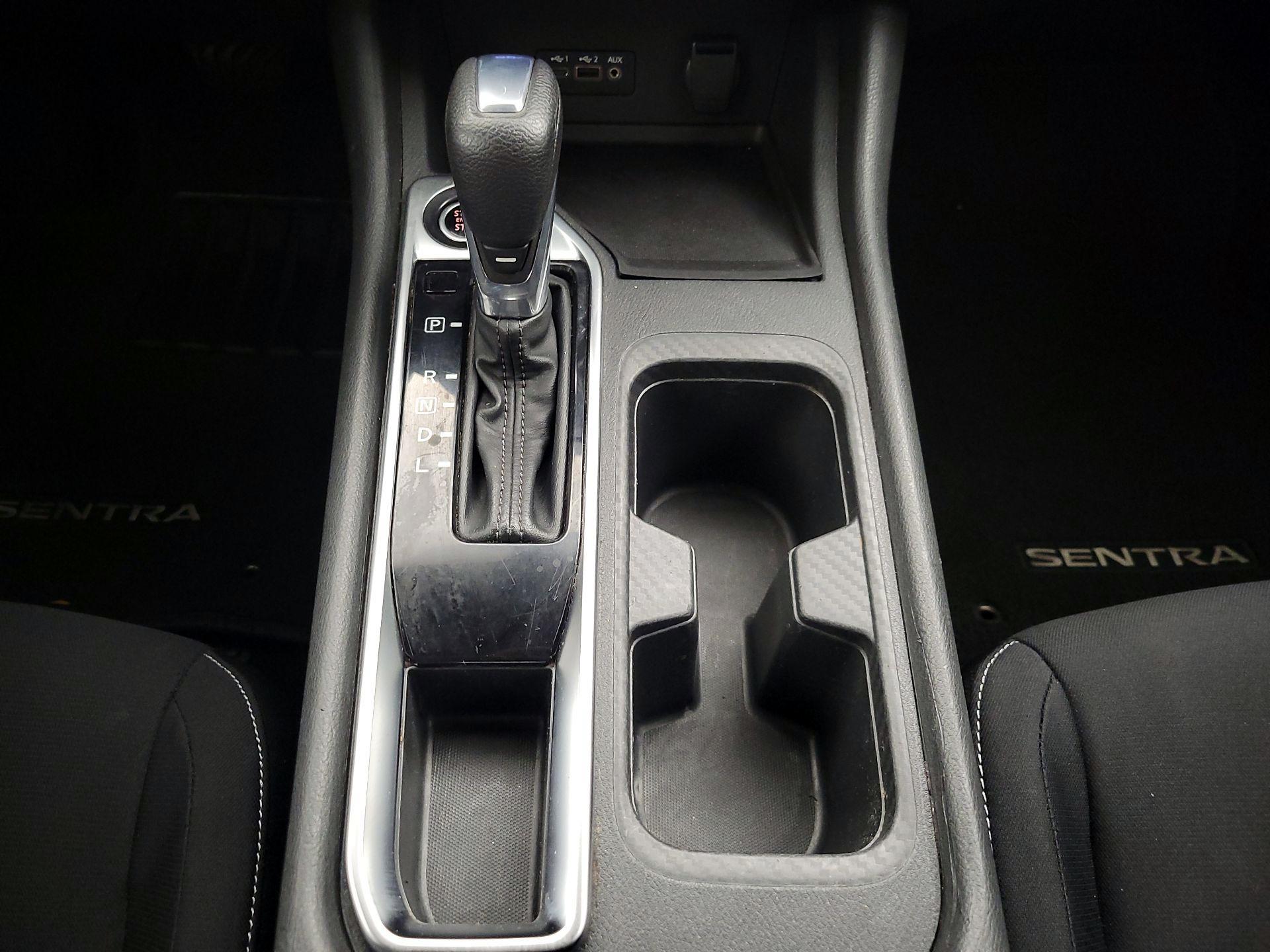Thumbnail: 2020 Nissan Sentra - 15