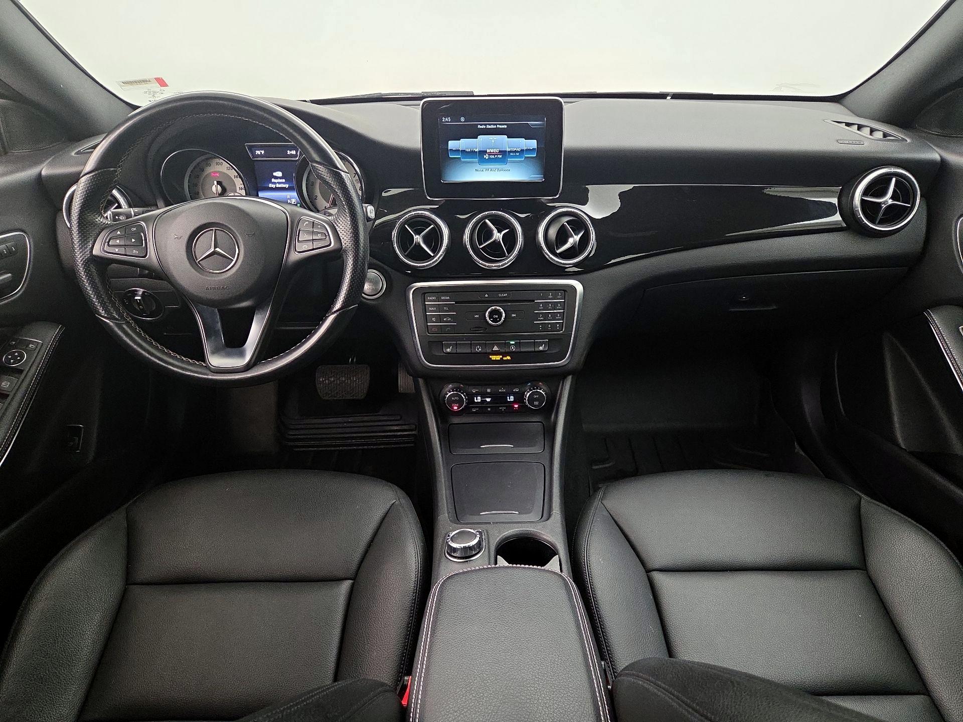 Thumbnail: 2015 Mercedes-Benz CLA - 9