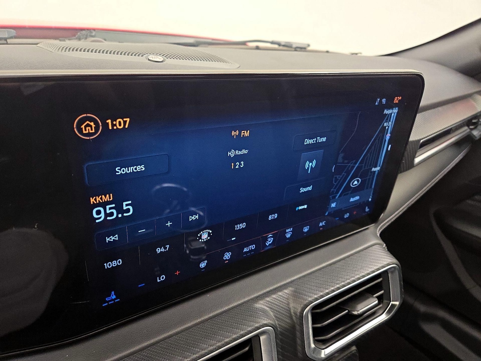 2025 Ford Mustang GT Premium - Photo 17