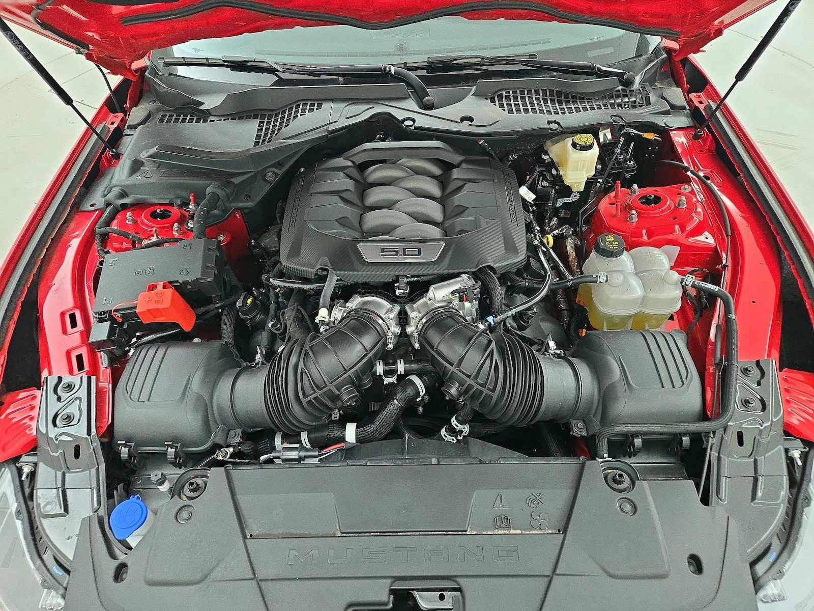 2025 Ford Mustang GT Premium - Photo 22