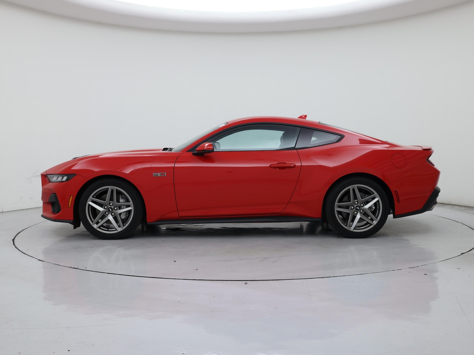2025 Ford Mustang GT Premium - Photo 4