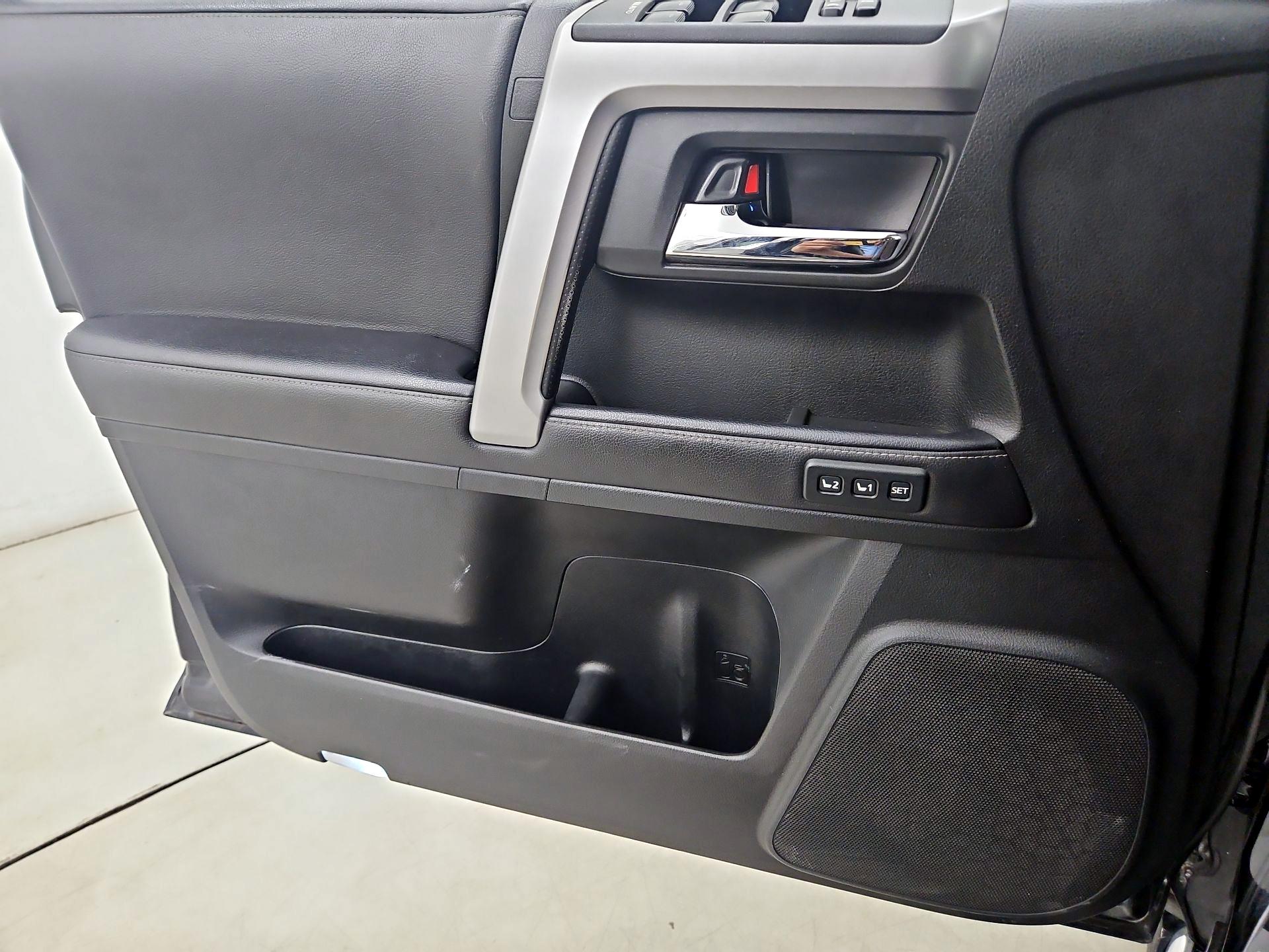 Thumbnail: 2021 Toyota 4Runner - 13