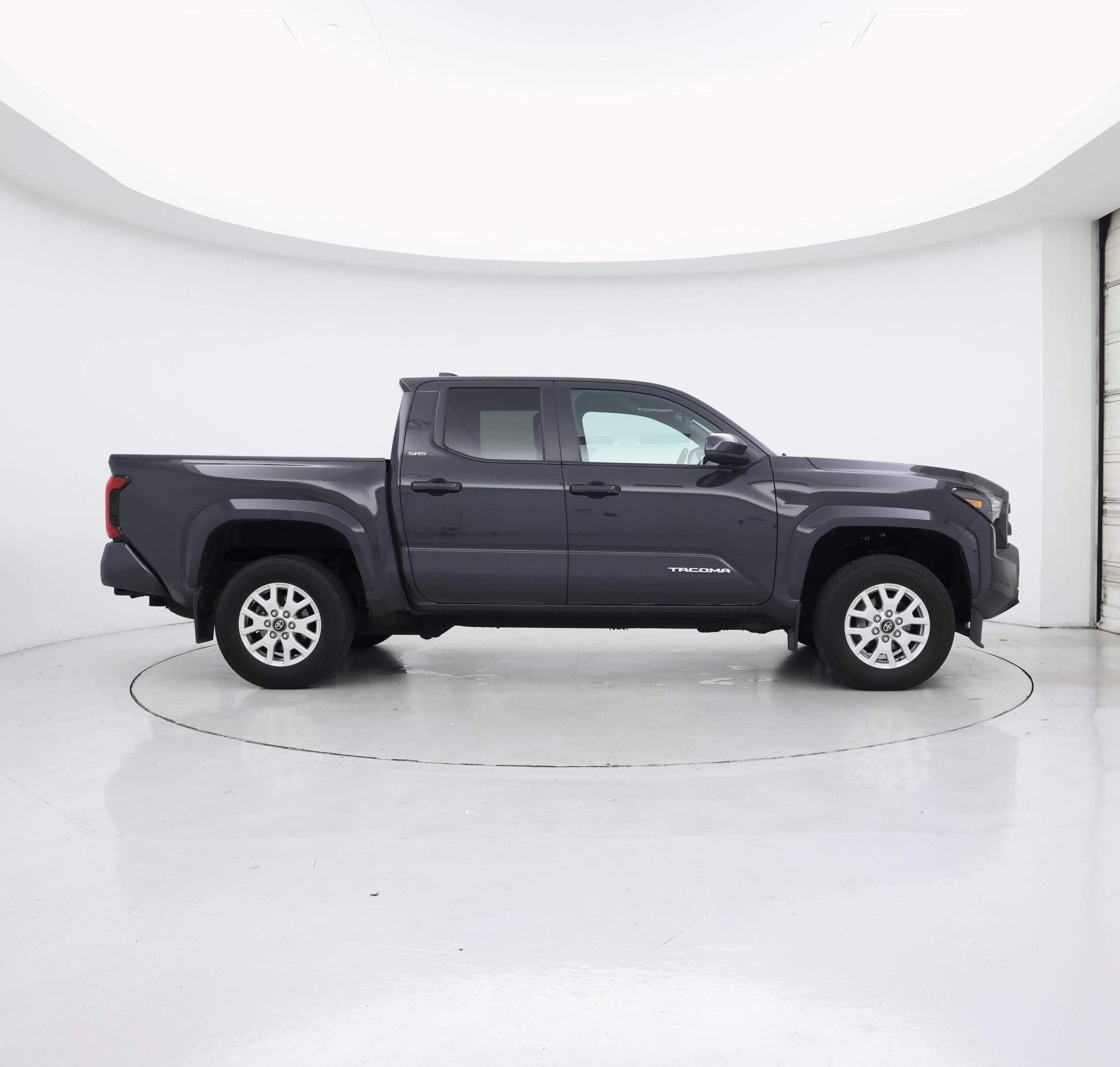 Thumbnail: 2024 Toyota Tacoma - 7