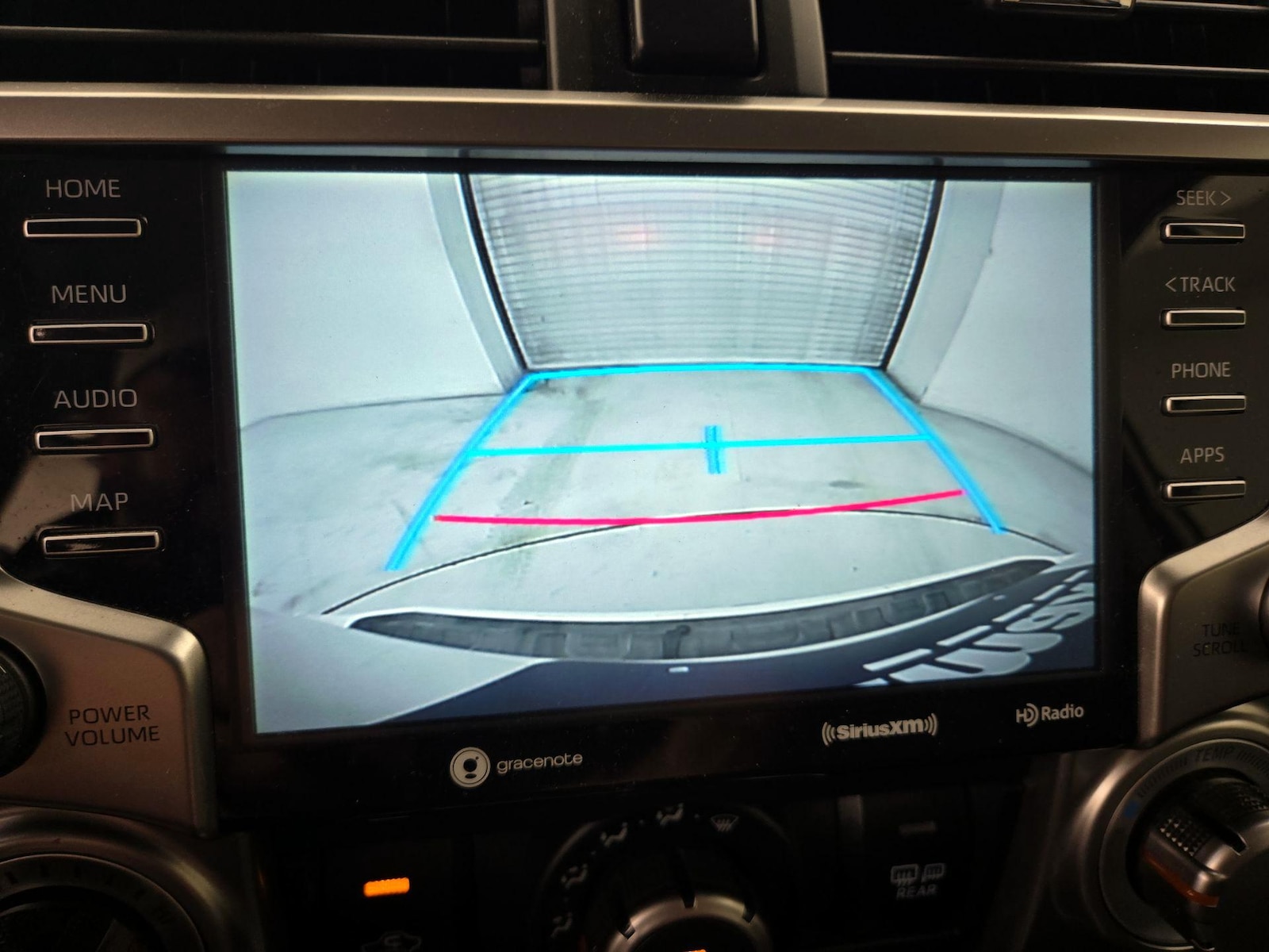 2020 Toyota 4Runner SR5 - Photo 16