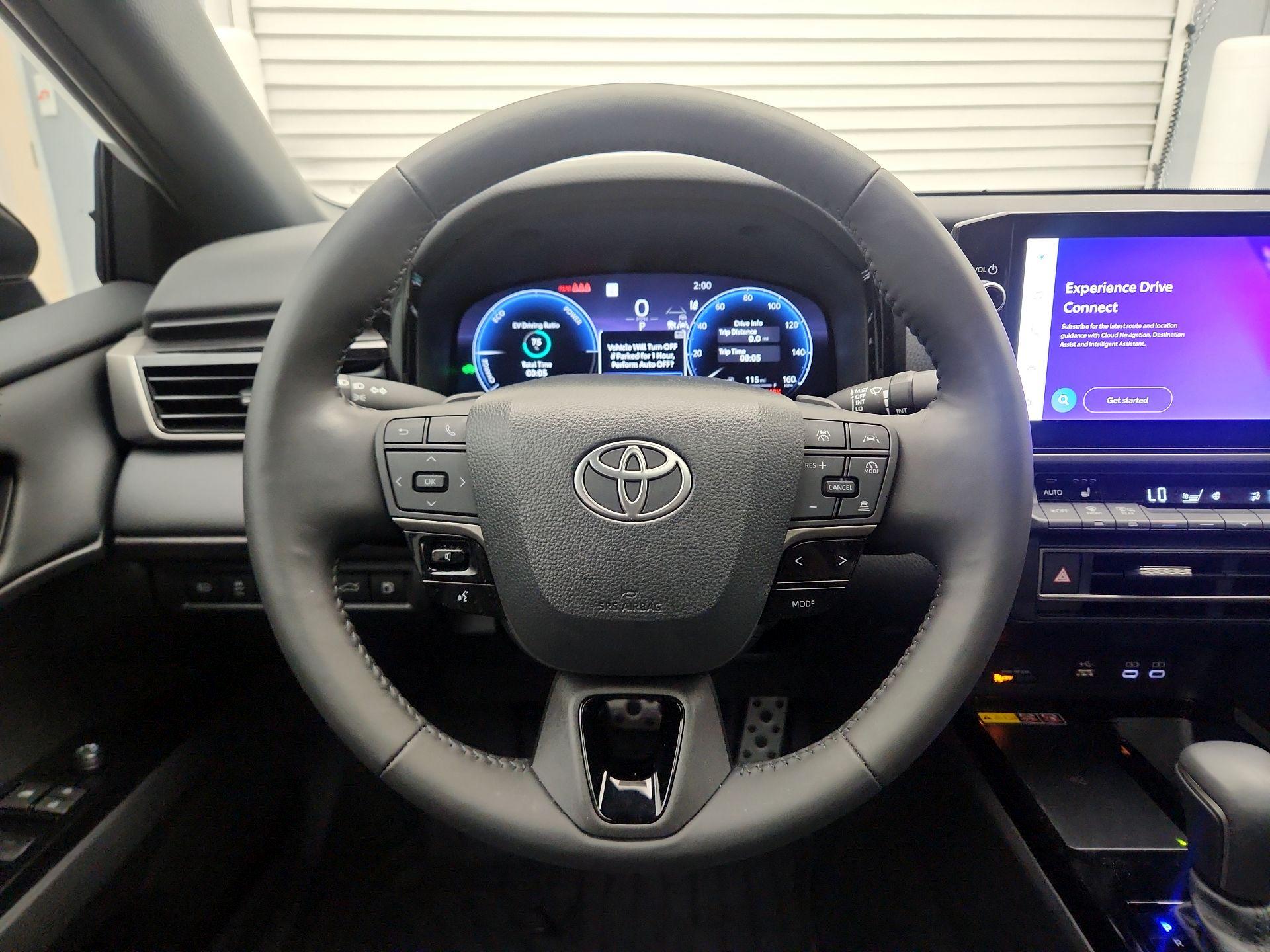 Thumbnail: 2025 Toyota Camry - 10