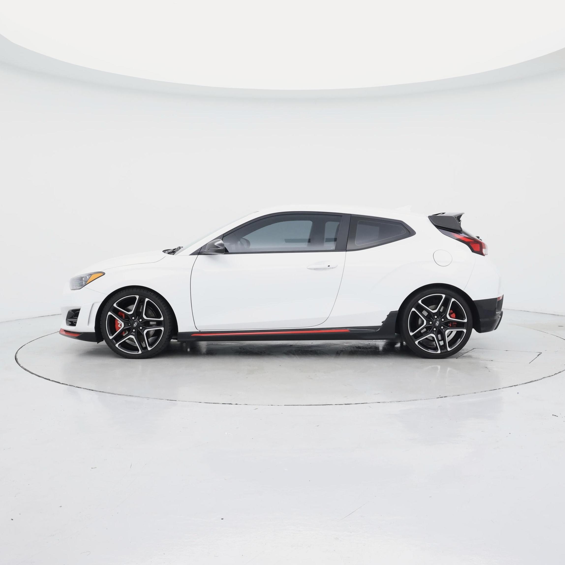 Thumbnail: 2022 Hyundai Veloster - 3
