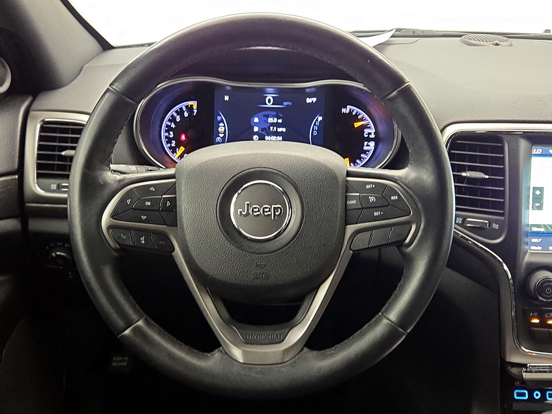 Thumbnail: 2018 Jeep Grand Cherokee - 10