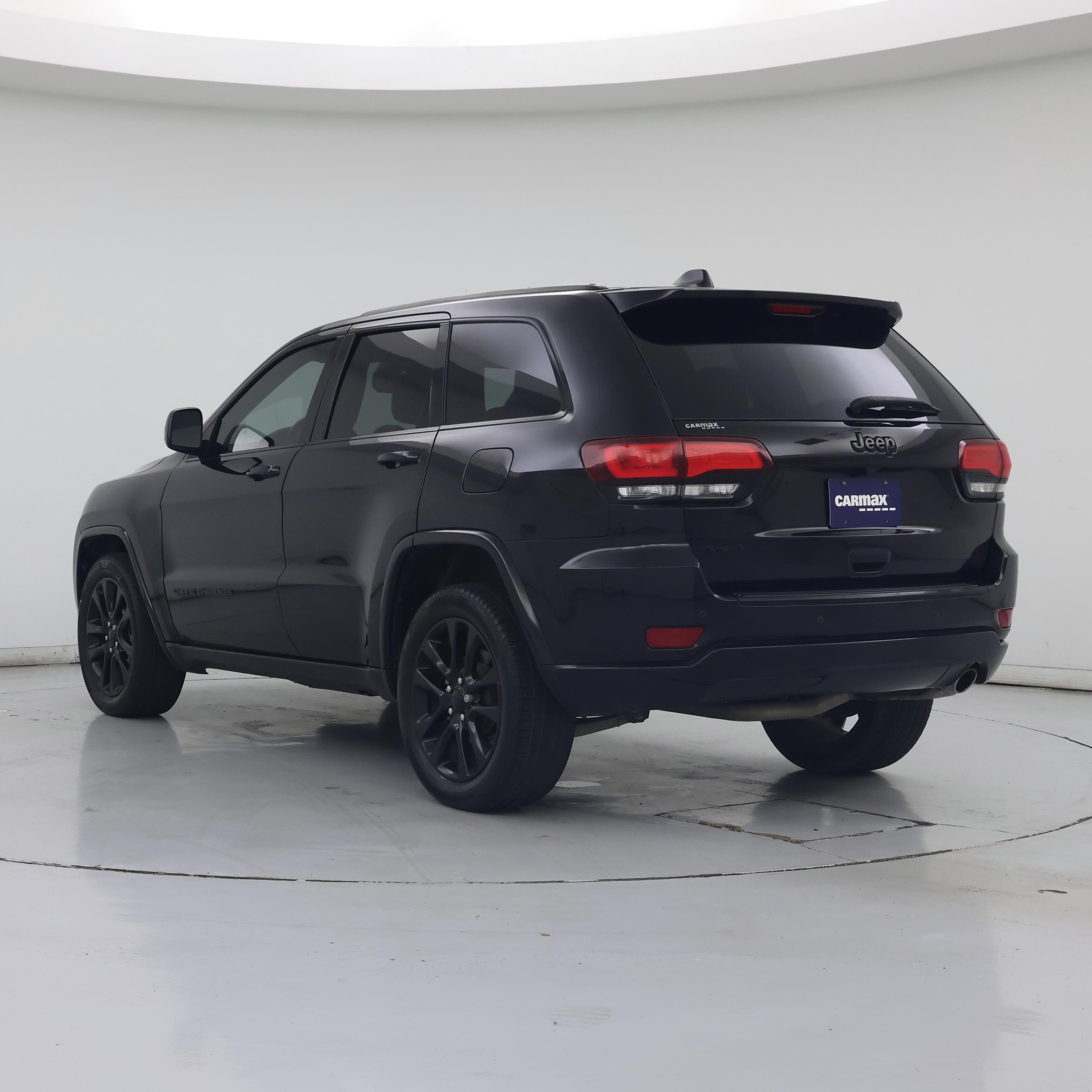 Thumbnail: 2018 Jeep Grand Cherokee - 2