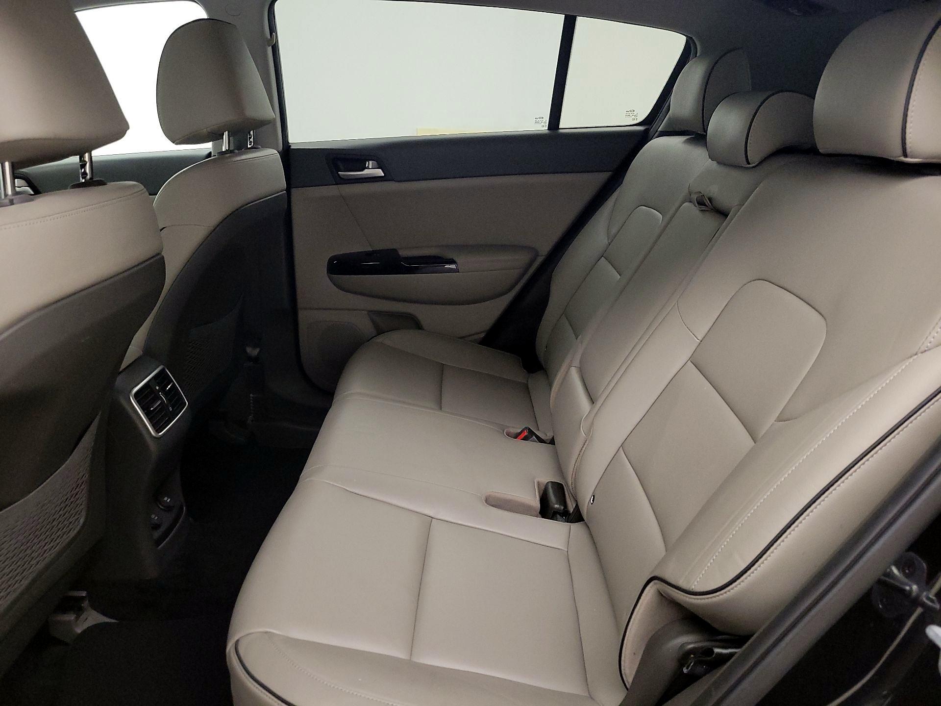 Thumbnail: 2018 Kia Sportage - 19