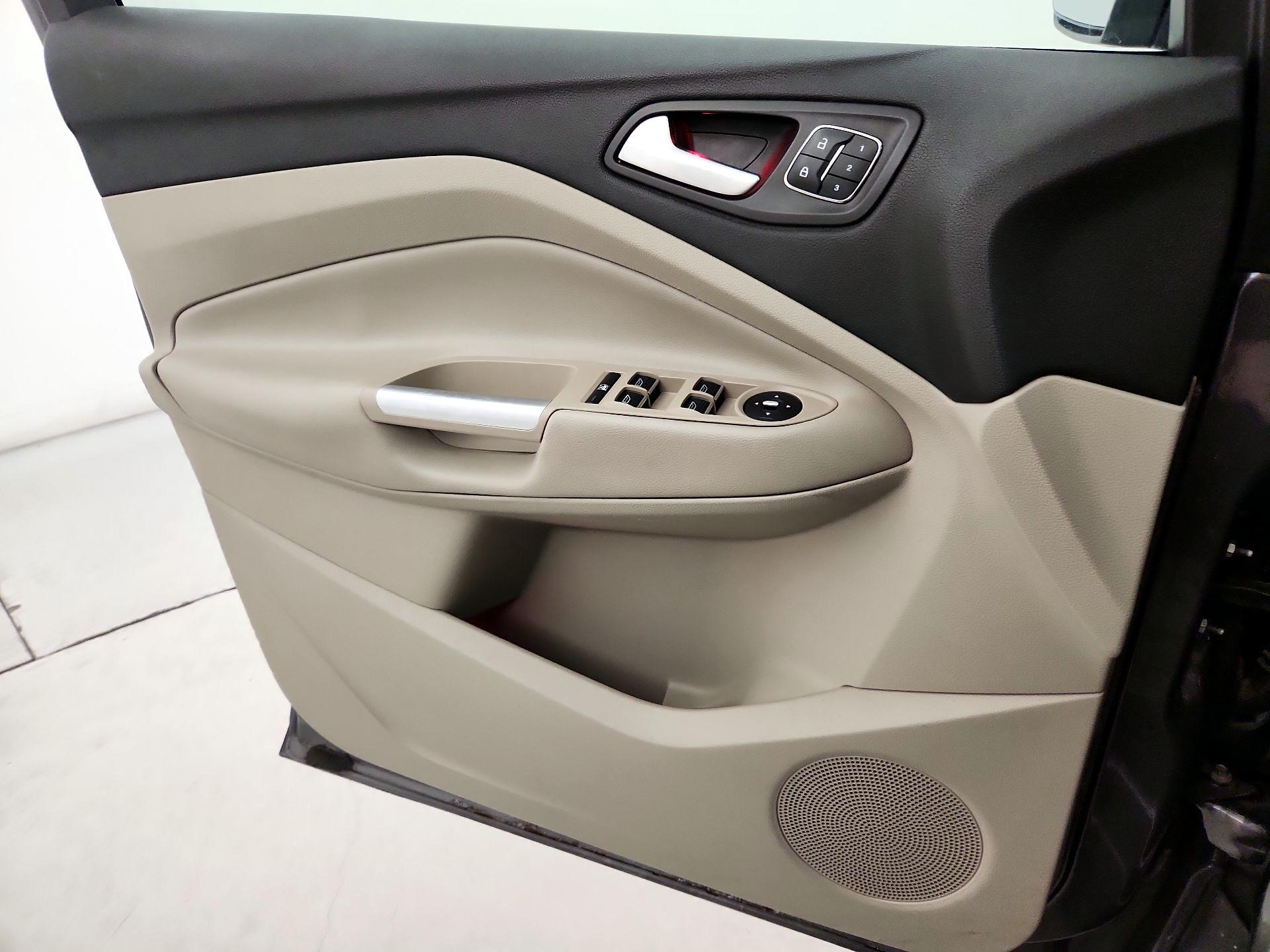 Thumbnail: 2014 Ford Escape - 12