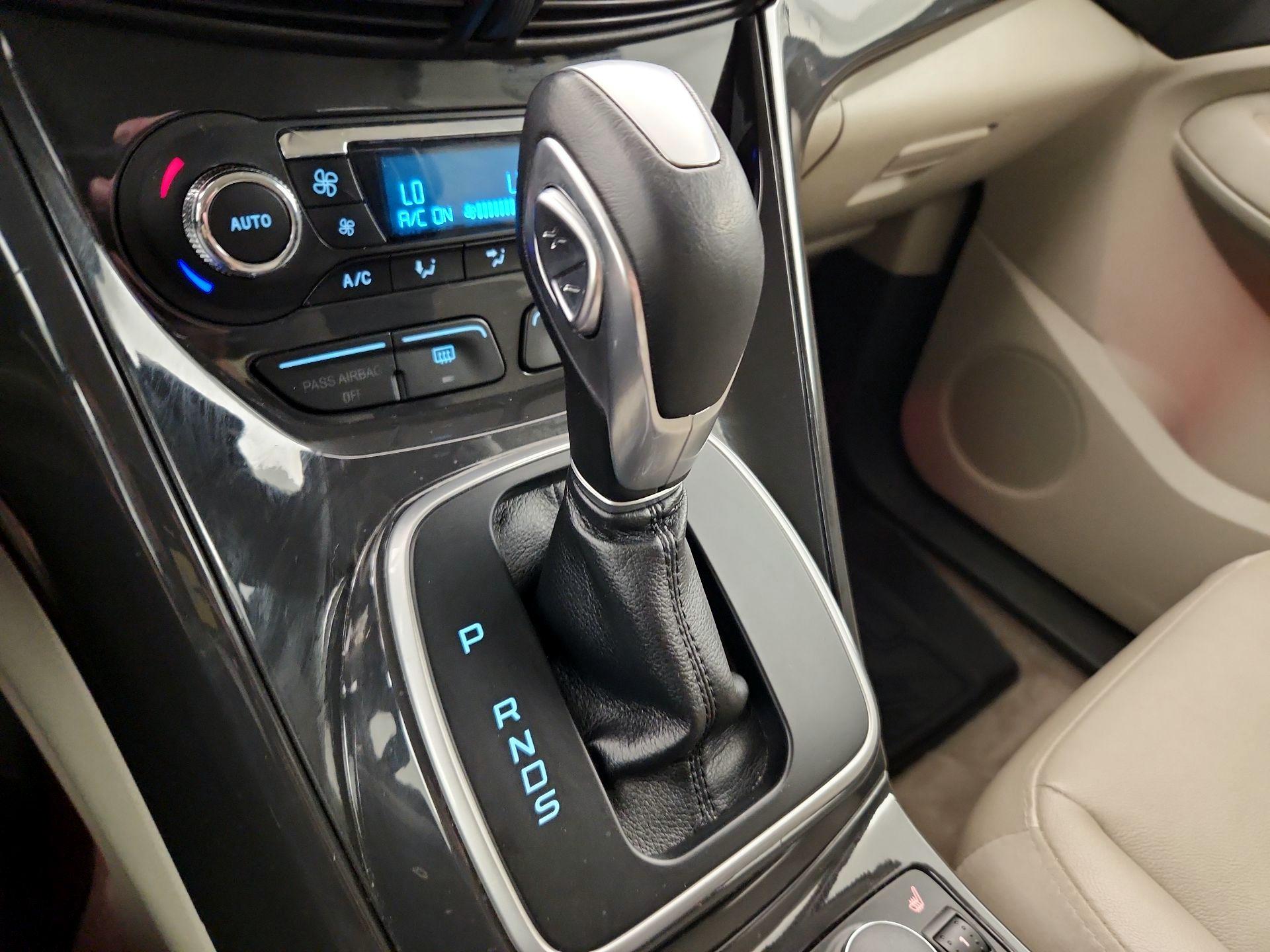 Thumbnail: 2014 Ford Escape - 17