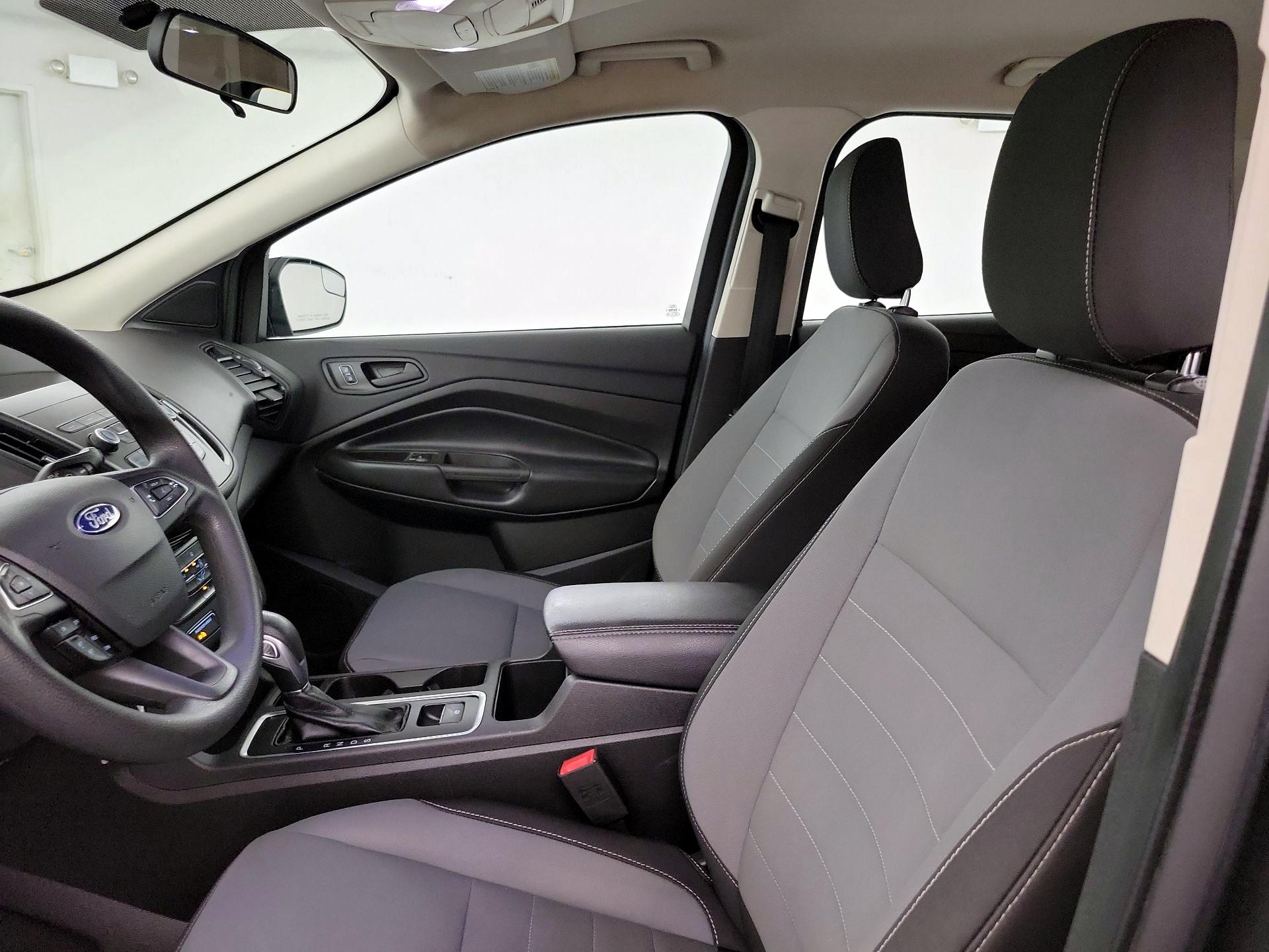 Thumbnail: 2019 Ford Escape - 9