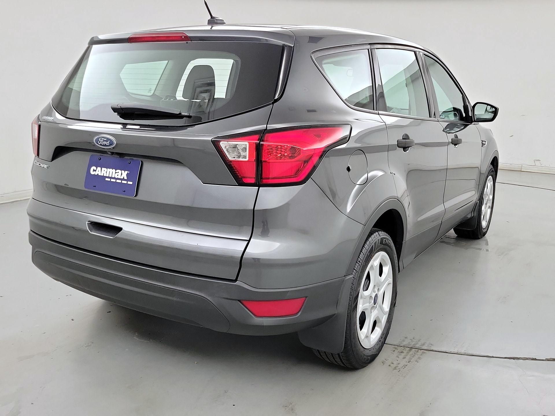 Thumbnail: 2019 Ford Escape - 5