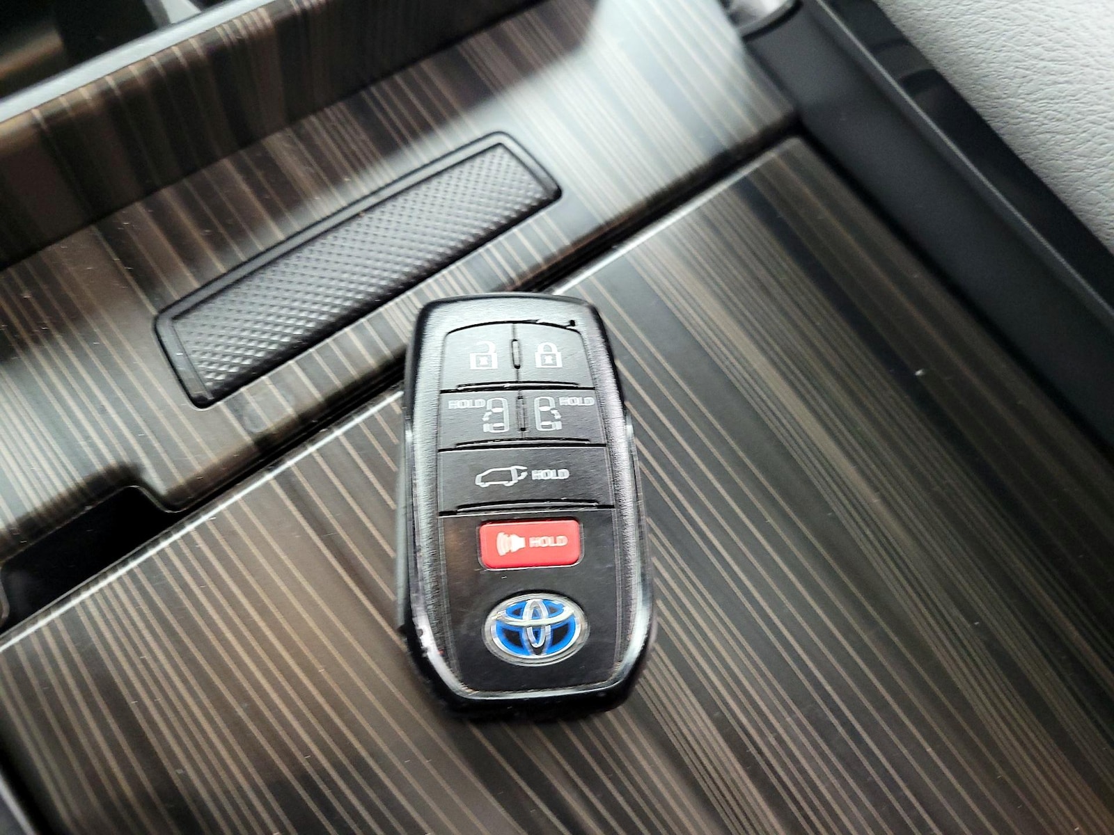 2024 Toyota Sienna Limited - Photo 24